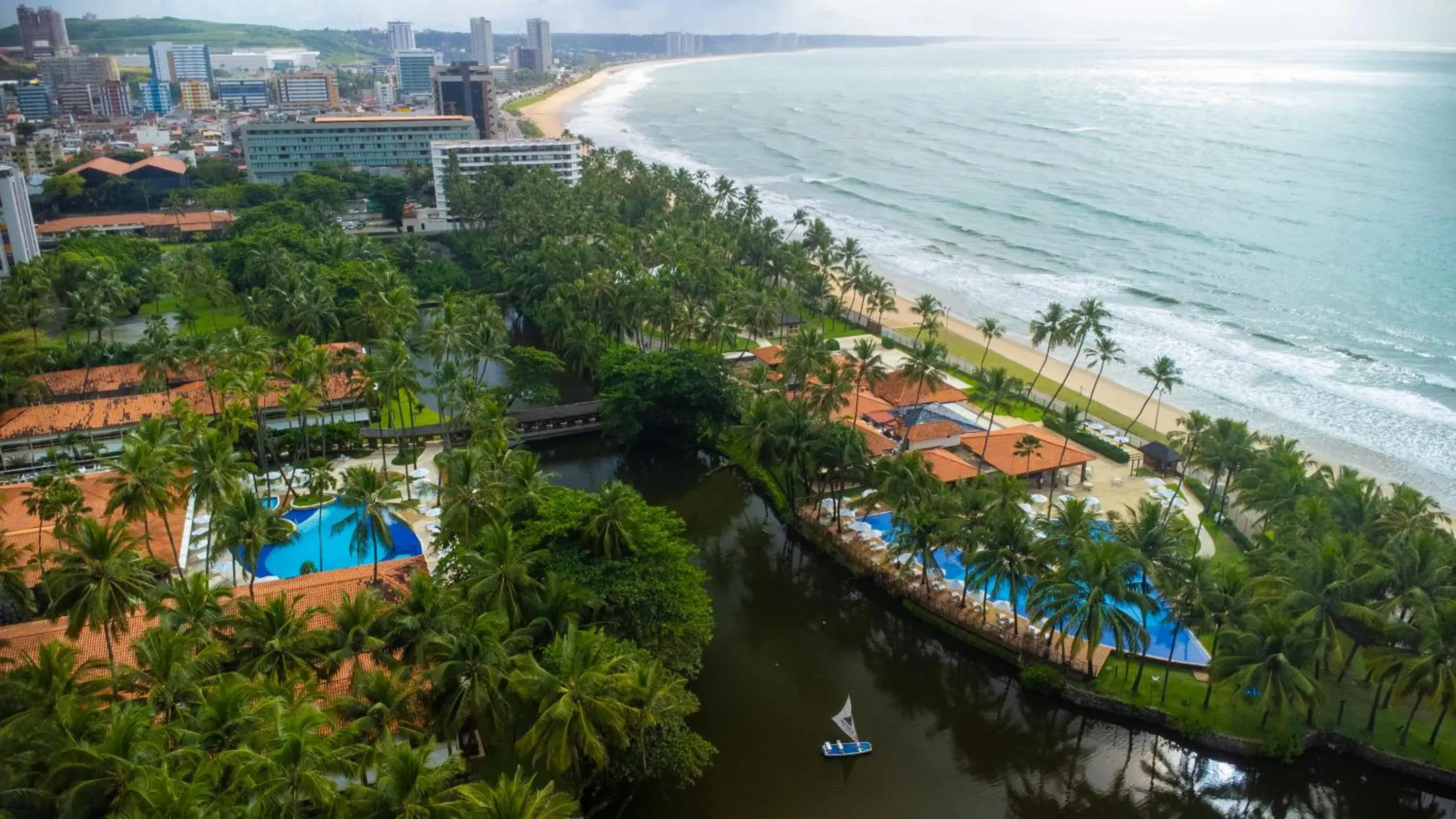 Bird's eye view in Jatiúca Suites Resort by Slaviero Hotéis Bird's eye view in Jatiúca Suites Resort by Slaviero Hotéis