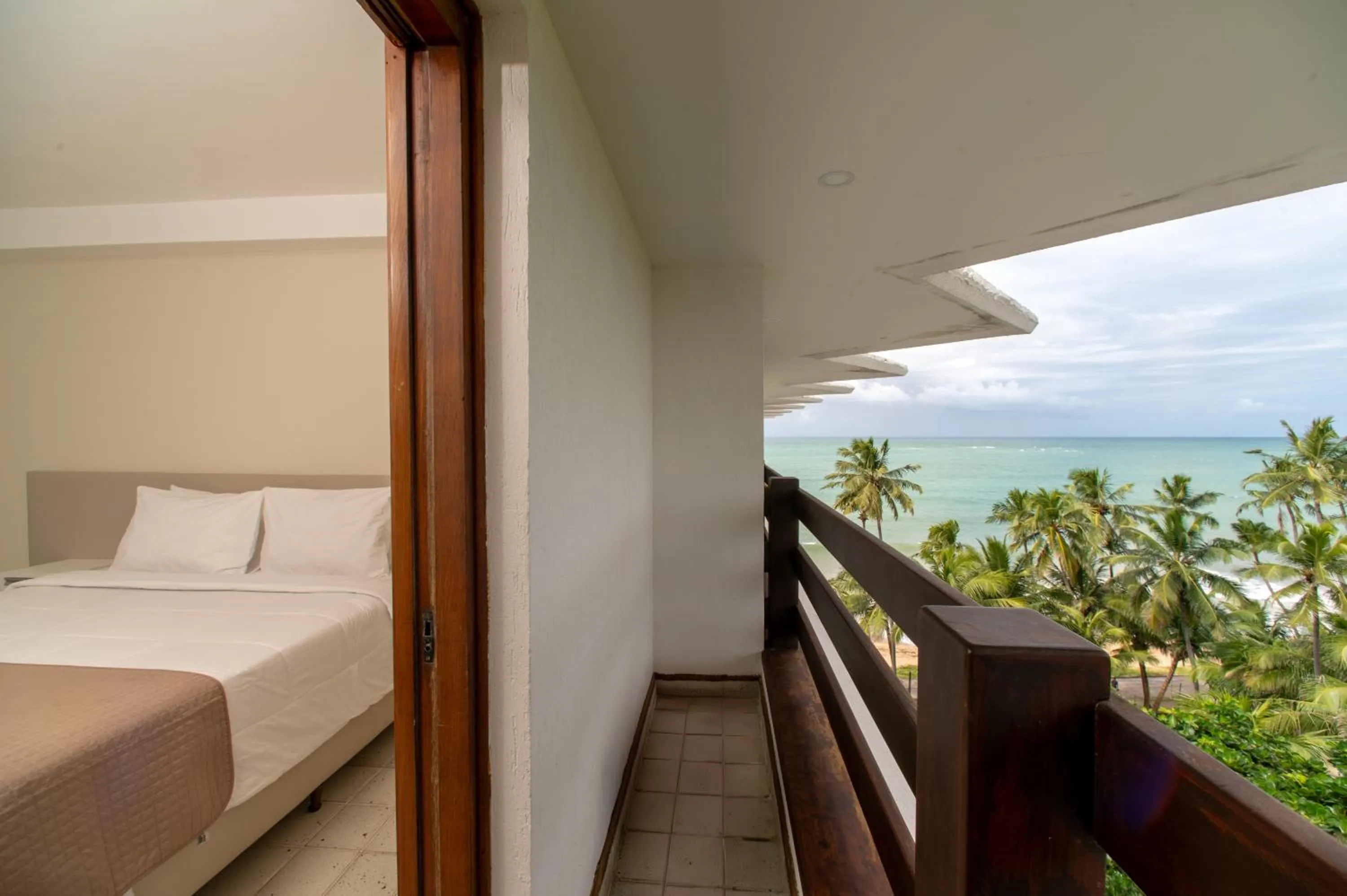 View (from property/room), Bed in Jatiúca Suites Resort by Slaviero Hotéis