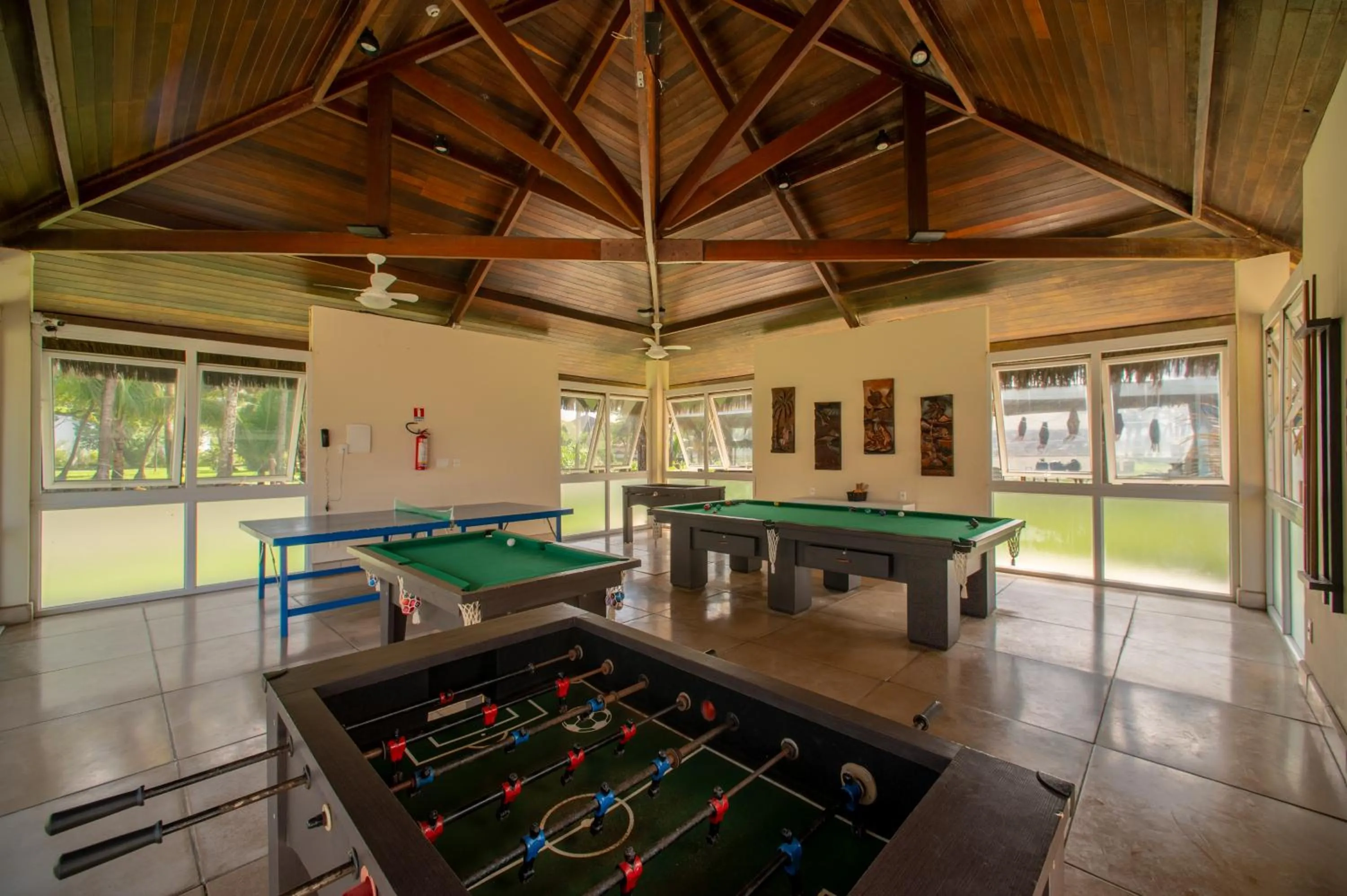 Game Room in Jatiúca Suites Resort by Slaviero Hotéis