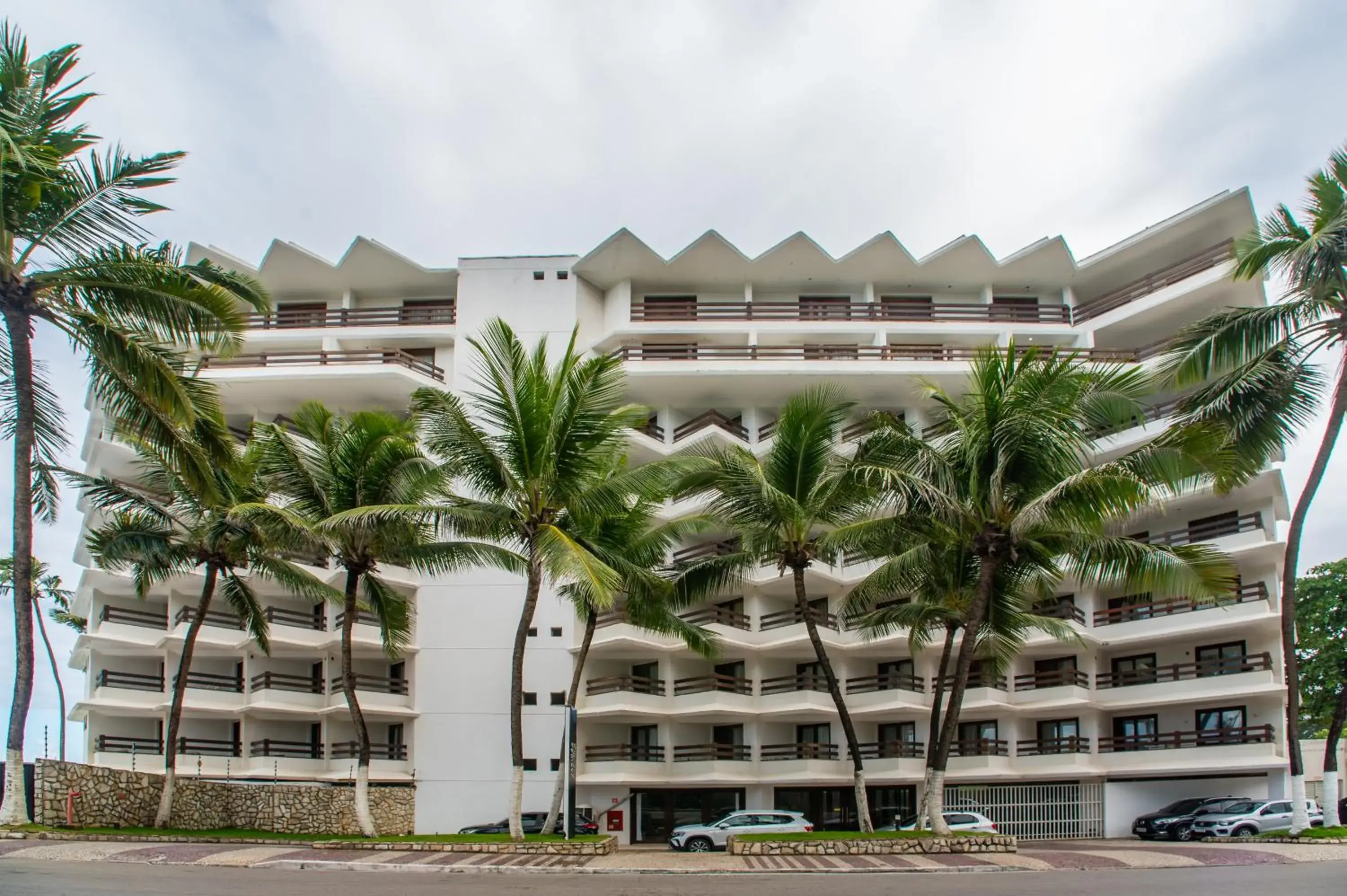Facade/entrance in Jatiúca Suites Resort by Slaviero Hotéis Facade/entrance in Jatiúca Suites Resort by Slaviero Hotéis