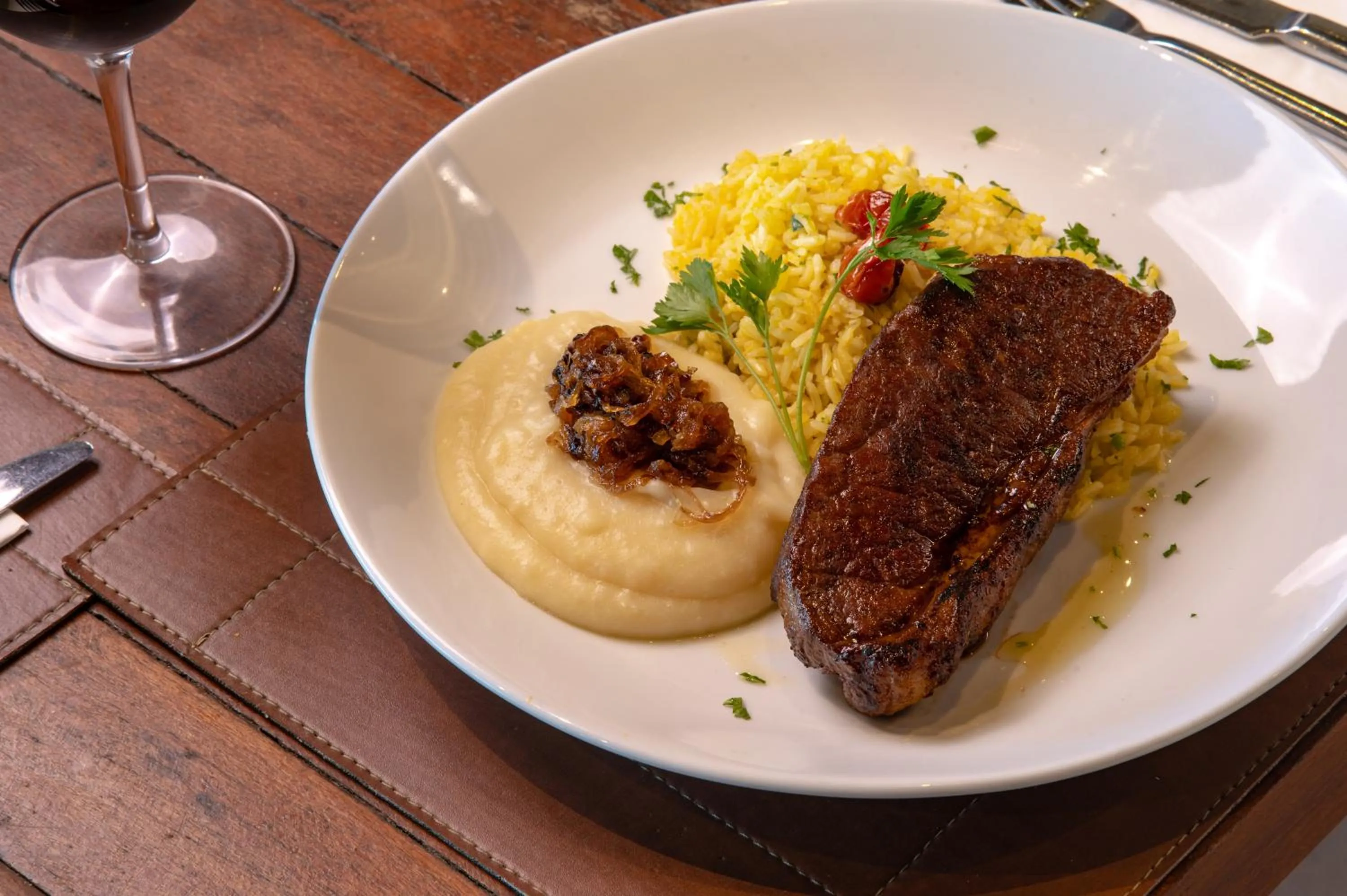 Food and drinks in Jatiúca Suites Resort by Slaviero Hotéis