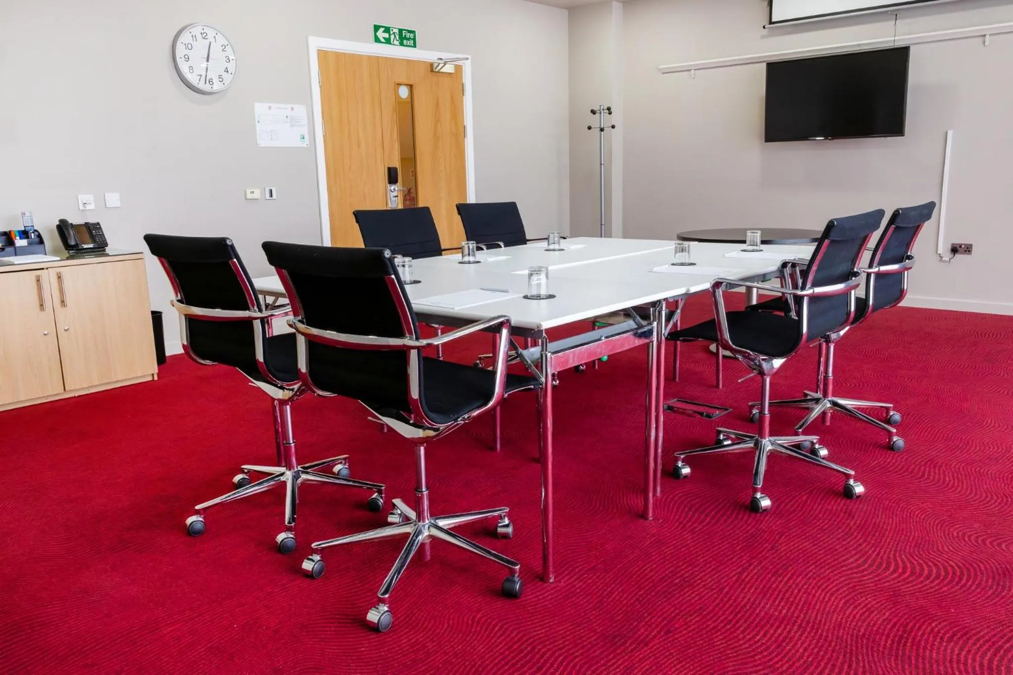 Meeting/conference room in Holiday Inn Manchester-Mediacityuk by IHG