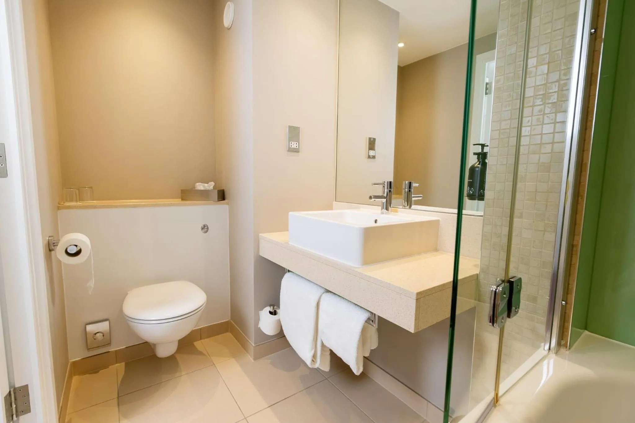 Bathroom in Holiday Inn Manchester-Mediacityuk by IHG