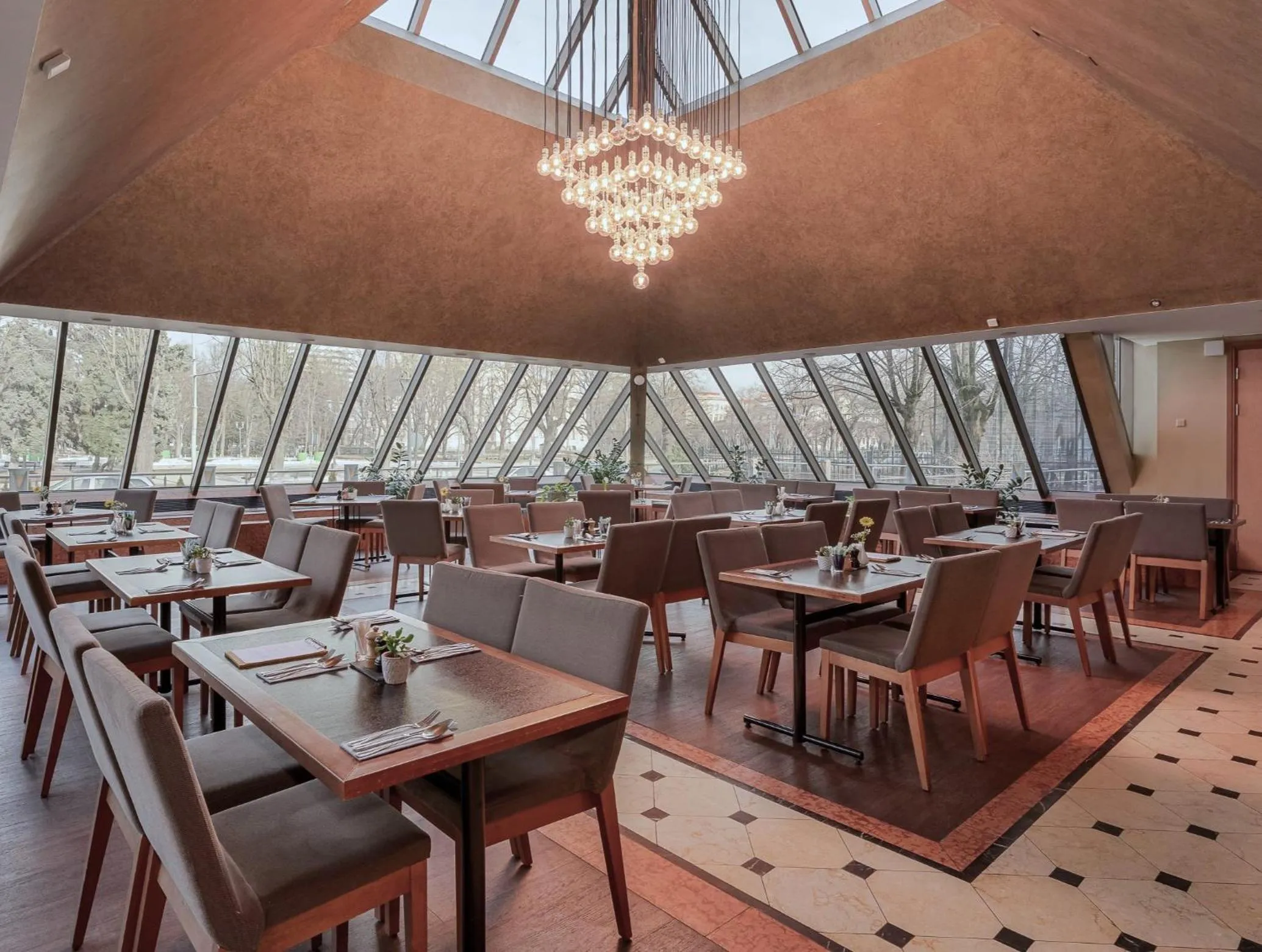 Restaurant/places to eat in Radisson Blu Ridzene Hotel, Riga