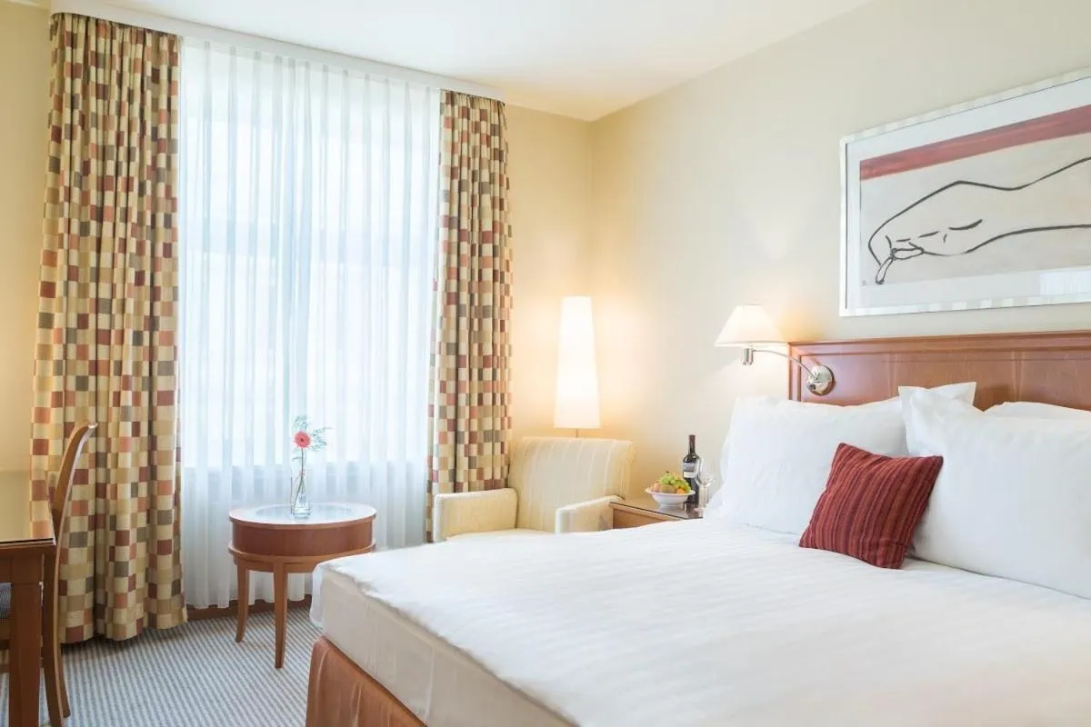 Bedroom, Bed in Radisson Blu Ridzene Hotel, Riga