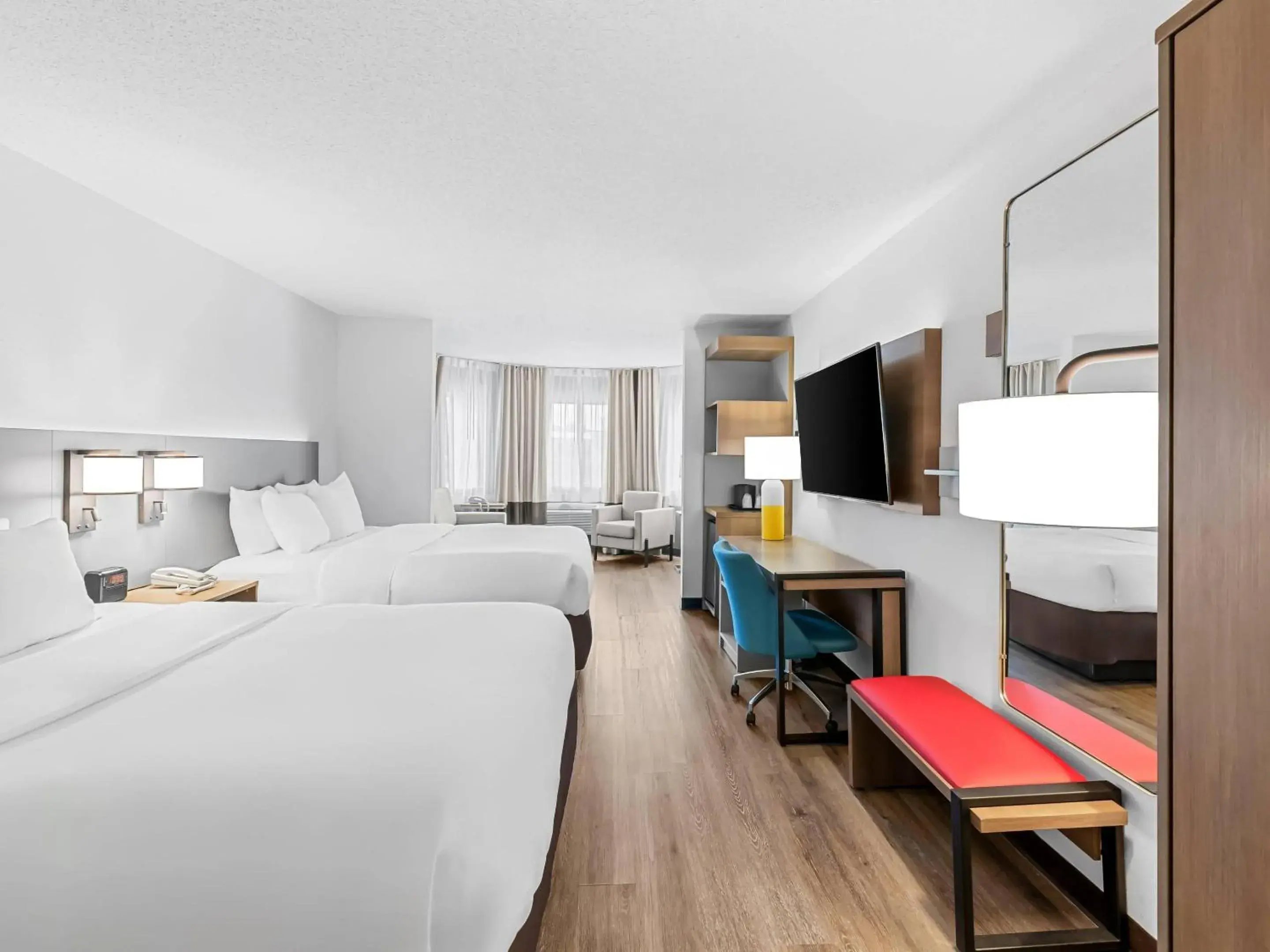 Bedroom, Bed in Comfort Inn & Suites Bellevue - Omaha Offutt AFB Bedroom, Bed in Comfort Inn & Suites Bellevue - Omaha Offutt AFB