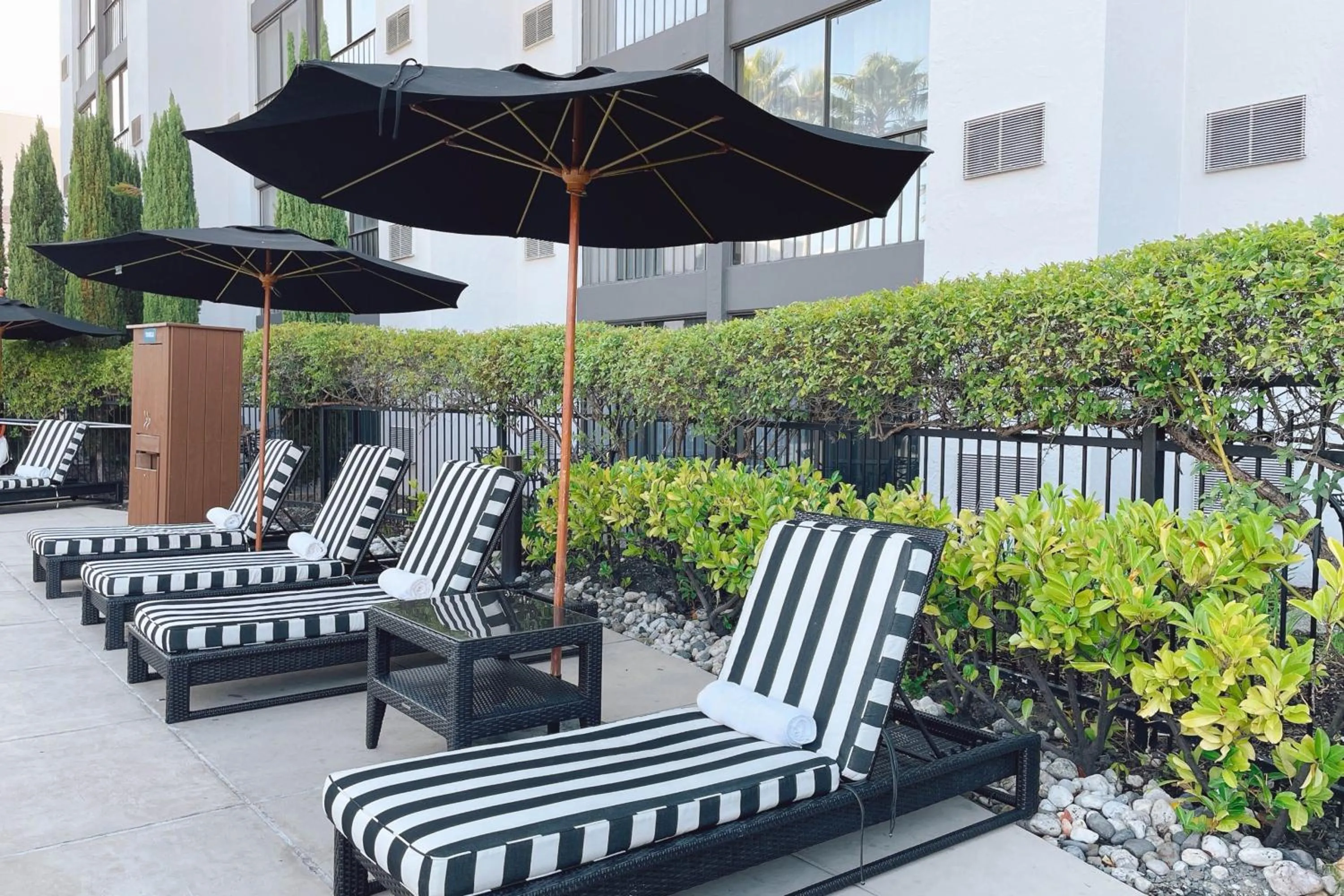 Swimming pool in Marin Hilltop Hotel