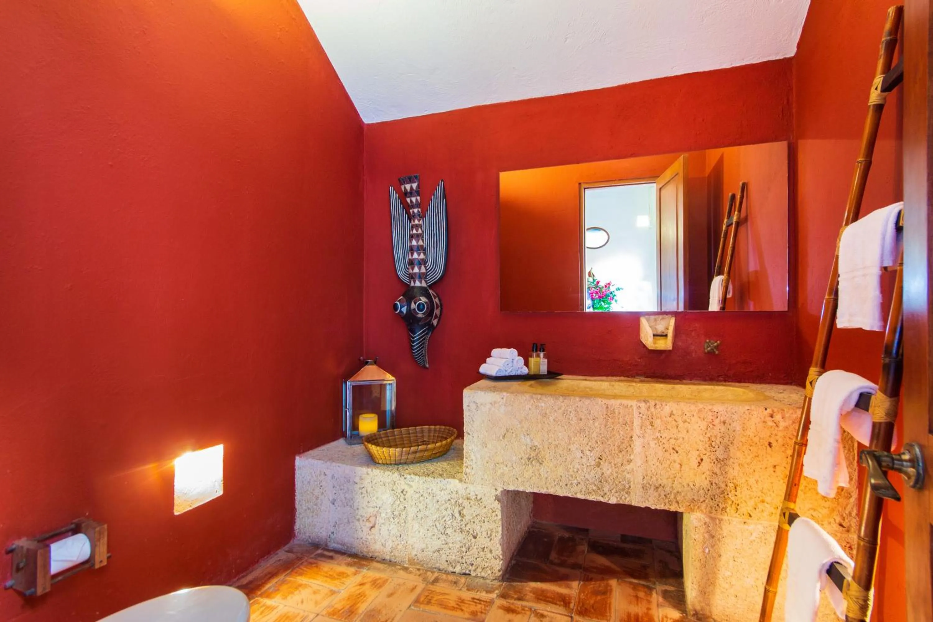 Public Bath in Hotel Quadrifolio