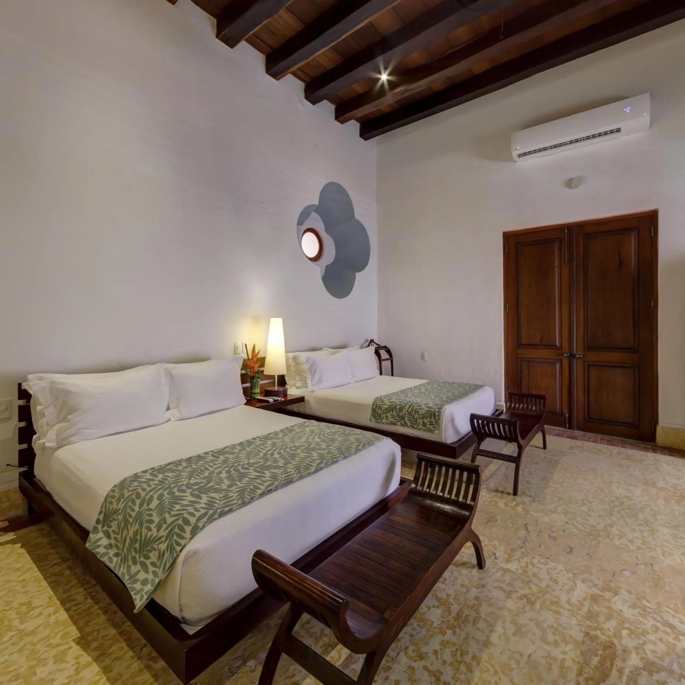 Bed in Hotel Quadrifolio