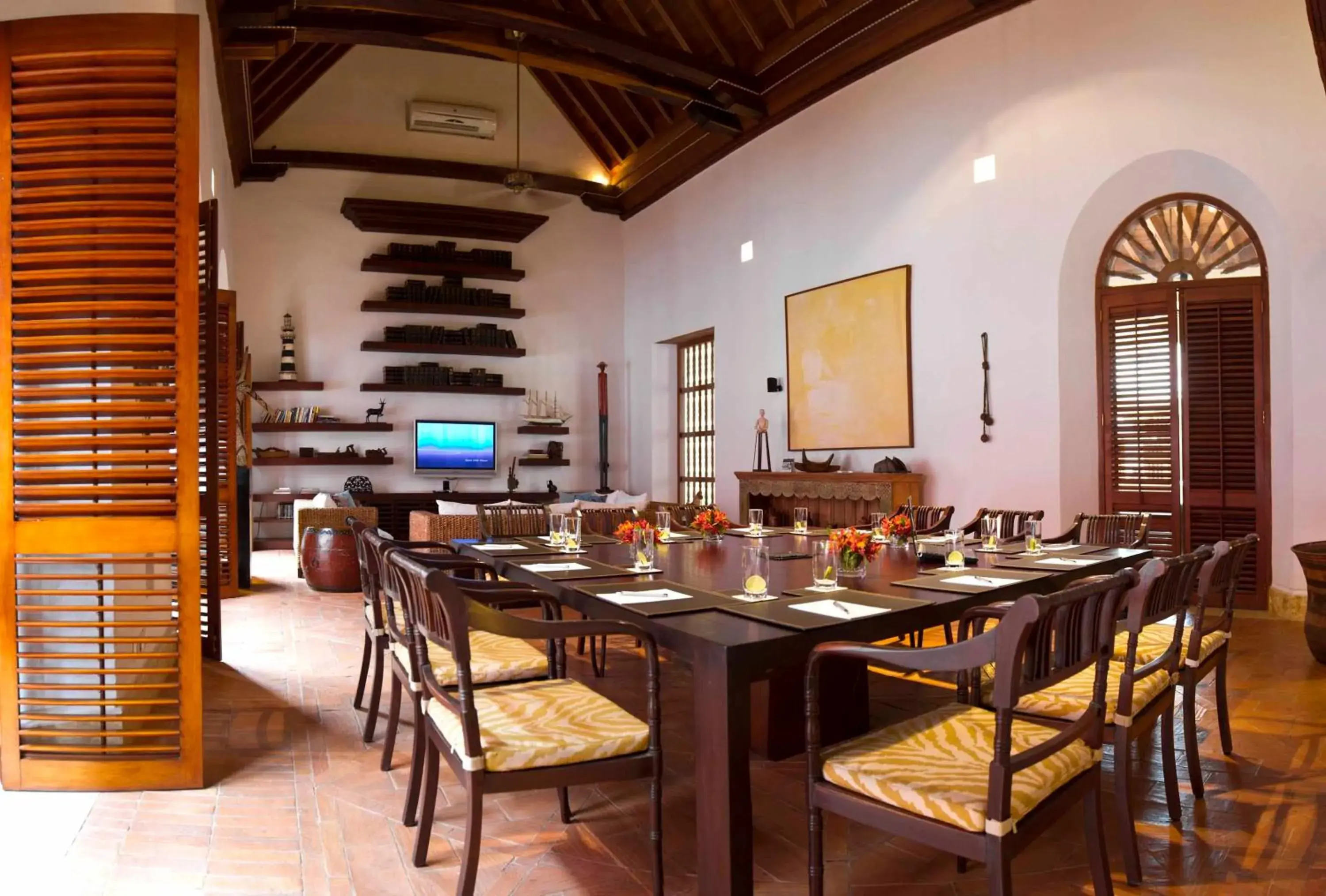 Restaurant/places to eat in Hotel Quadrifolio Restaurant/places to eat in Hotel Quadrifolio