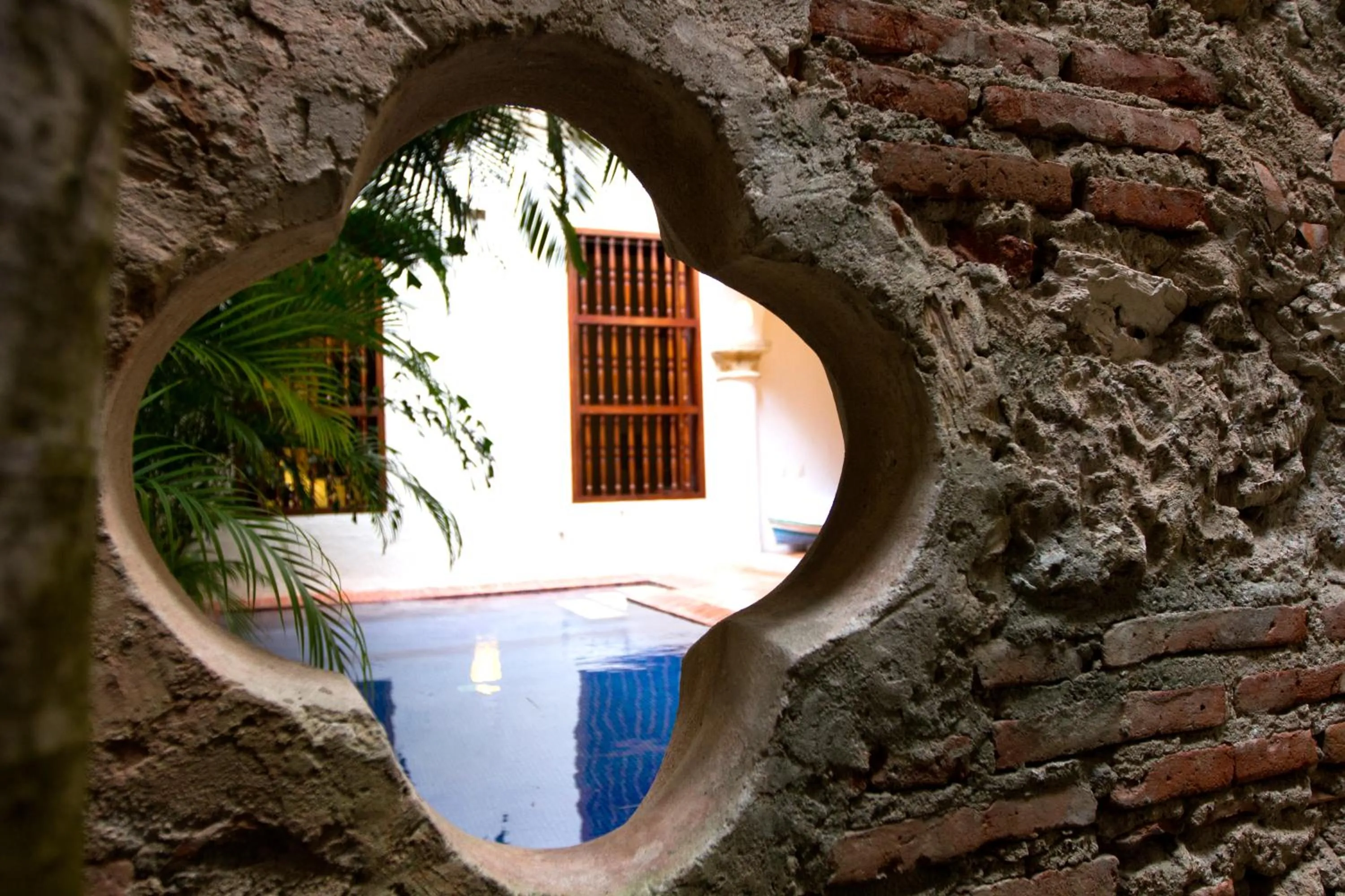 Decorative detail in Hotel Quadrifolio