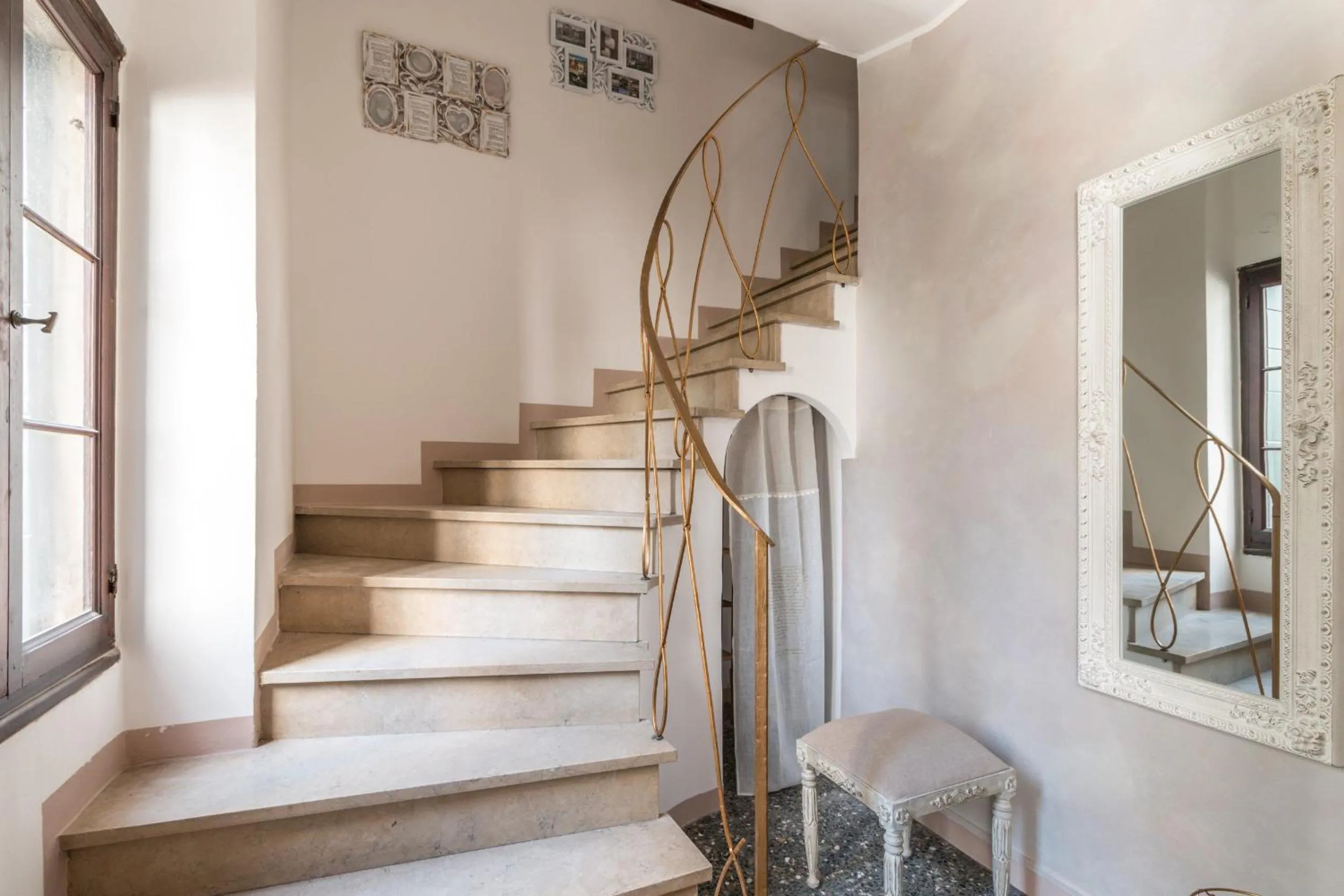 Bedroom in CASA DELL'ARTISTA