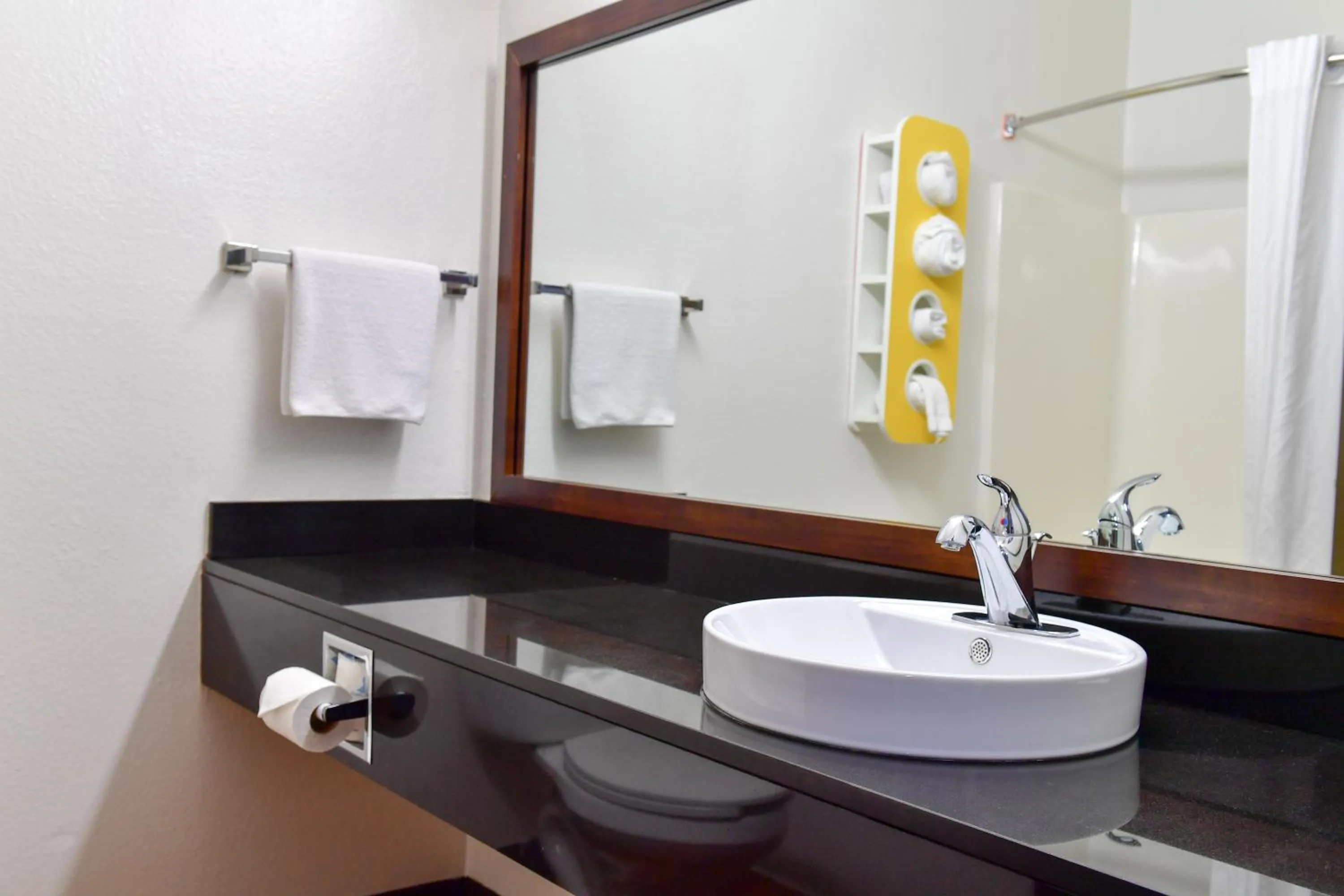 Bathroom in Motel 6-Lincoln, NE