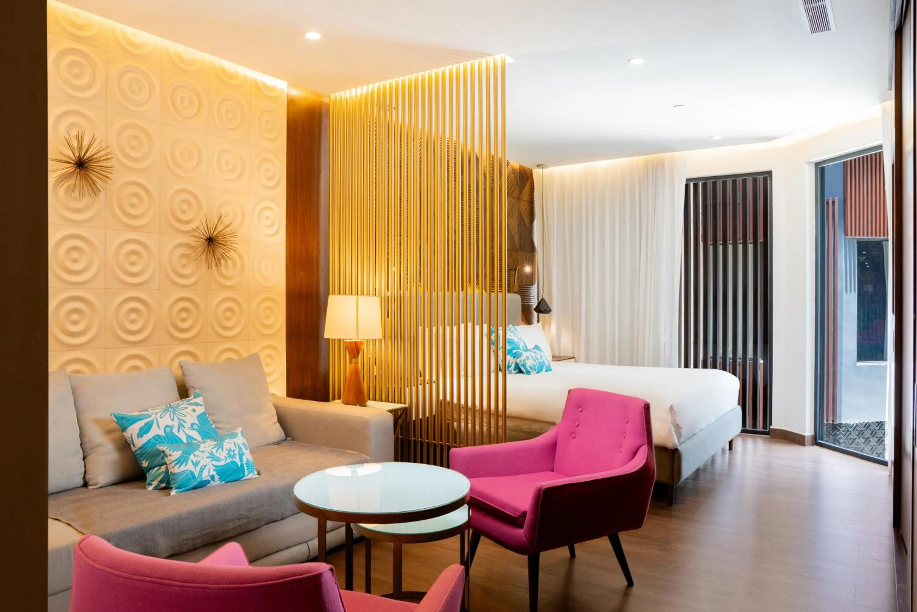Living room in The Fives Downtown Hotel & Residences, Curio Collection by Hilton