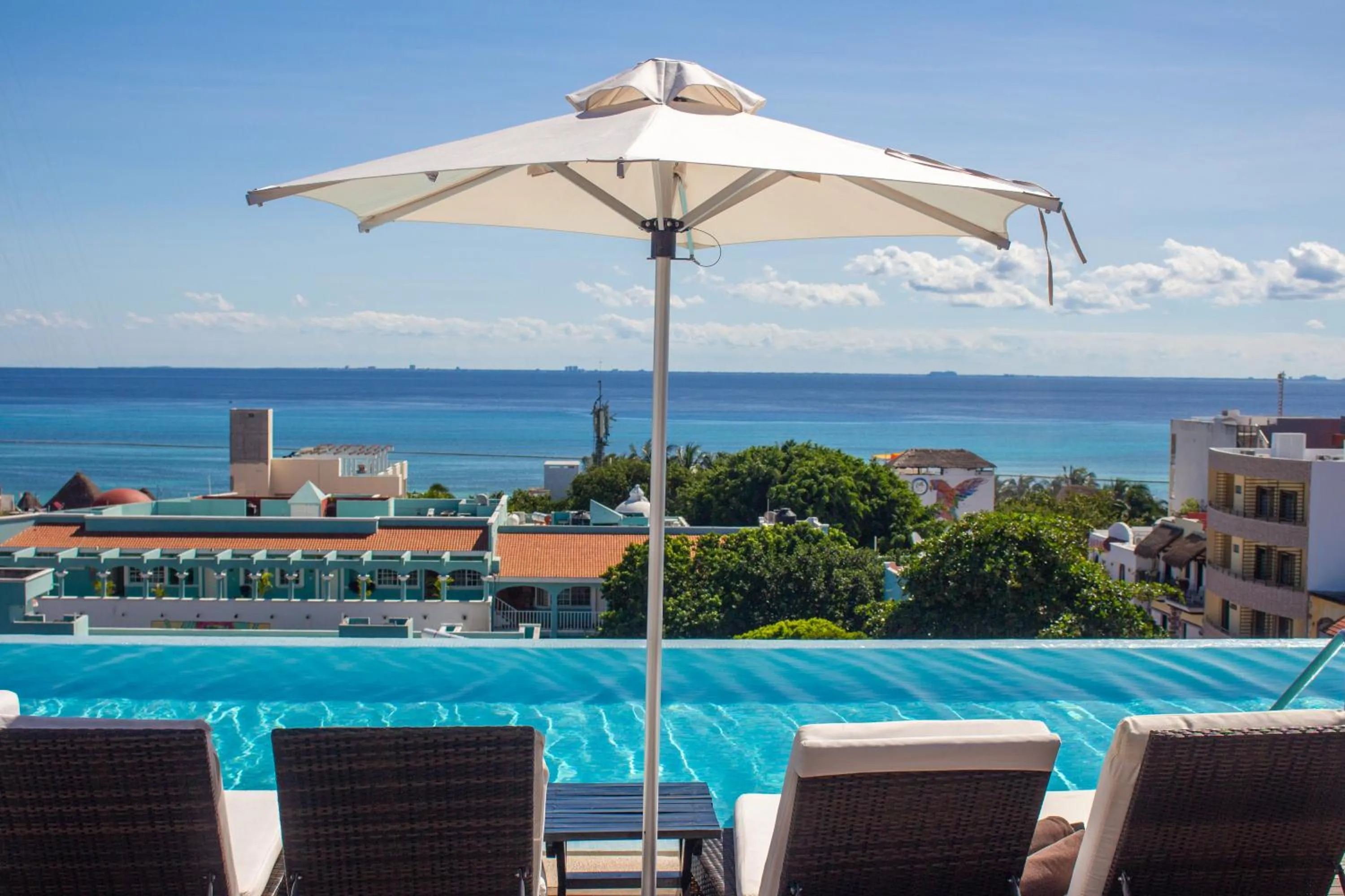 Sea view in The Fives Downtown Hotel & Residences, Curio Collection by Hilton