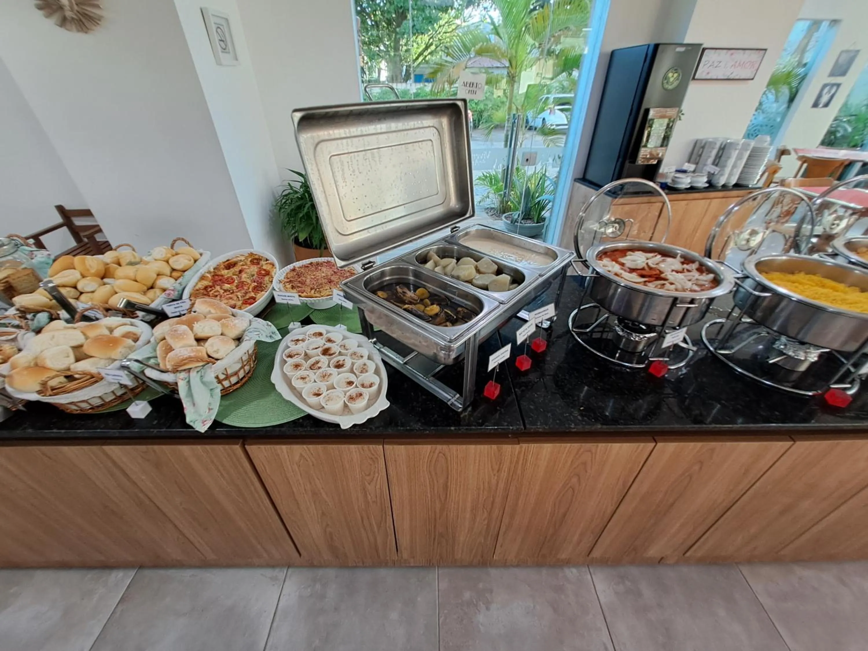 Breakfast in Hotel Vivenda dos Corais