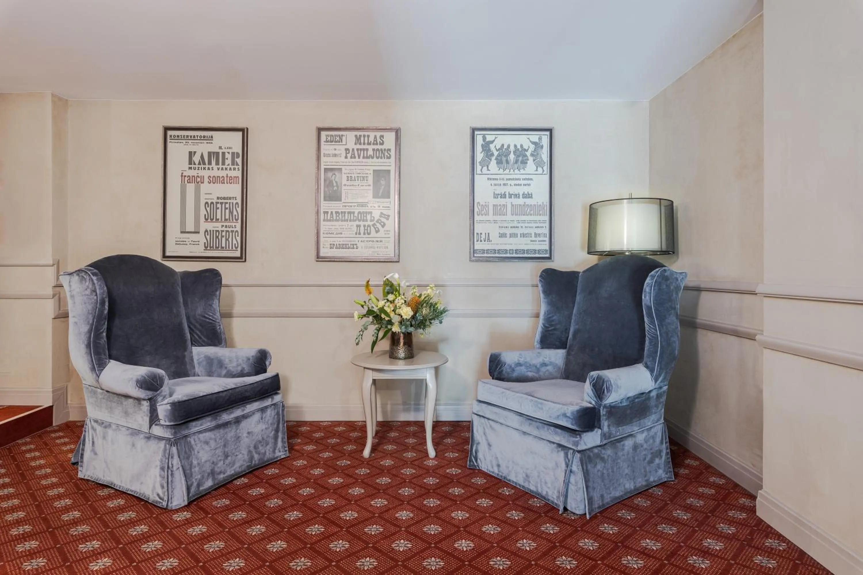 Seating area in Eurostars Metropole