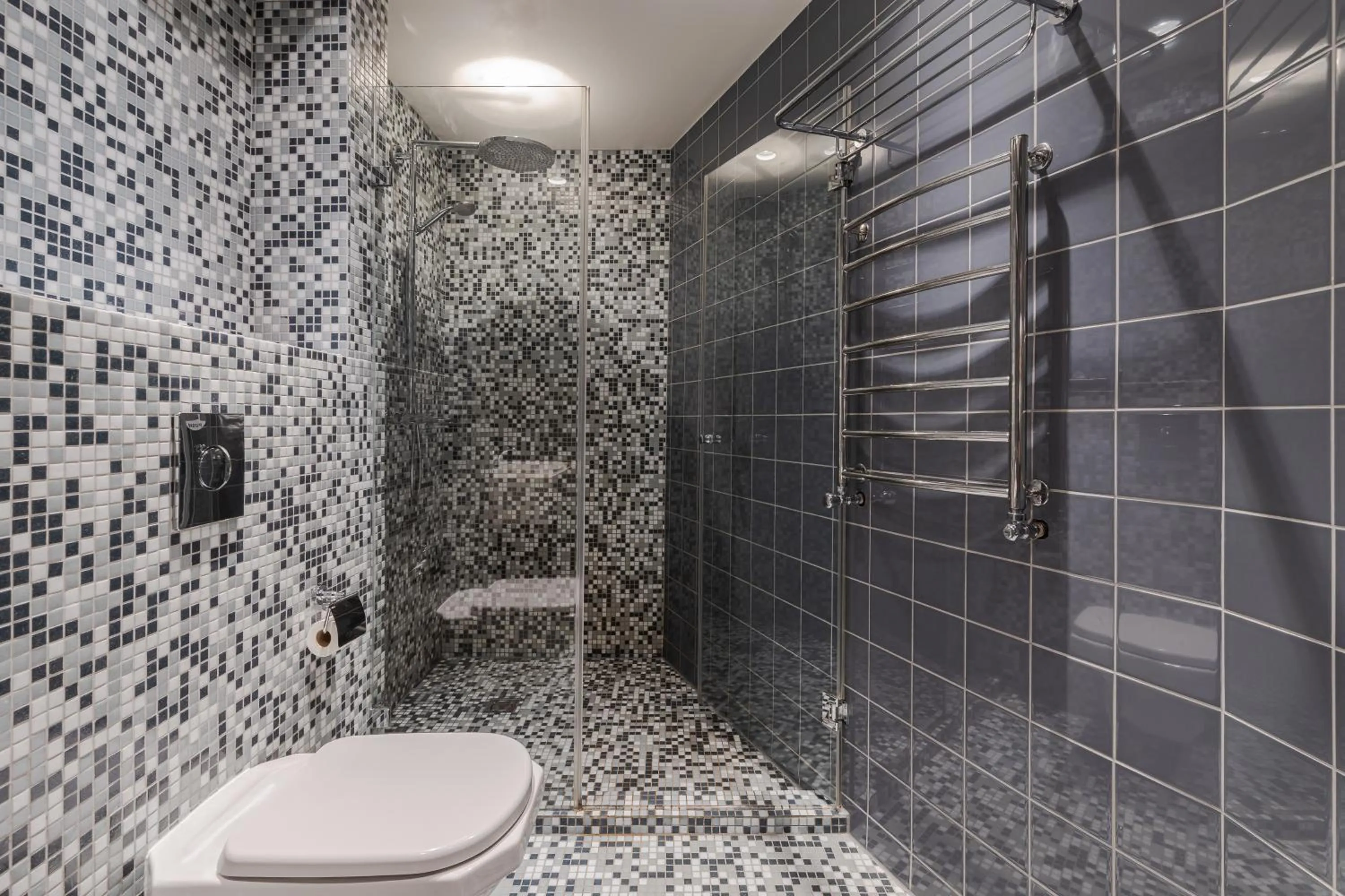 Bathroom in Eurostars Metropole