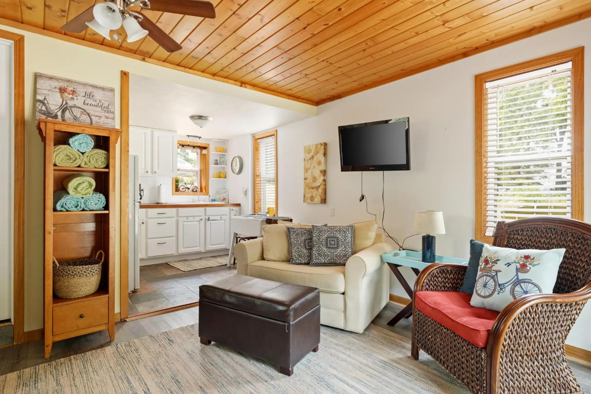 The Cottonwood Inn B&B
