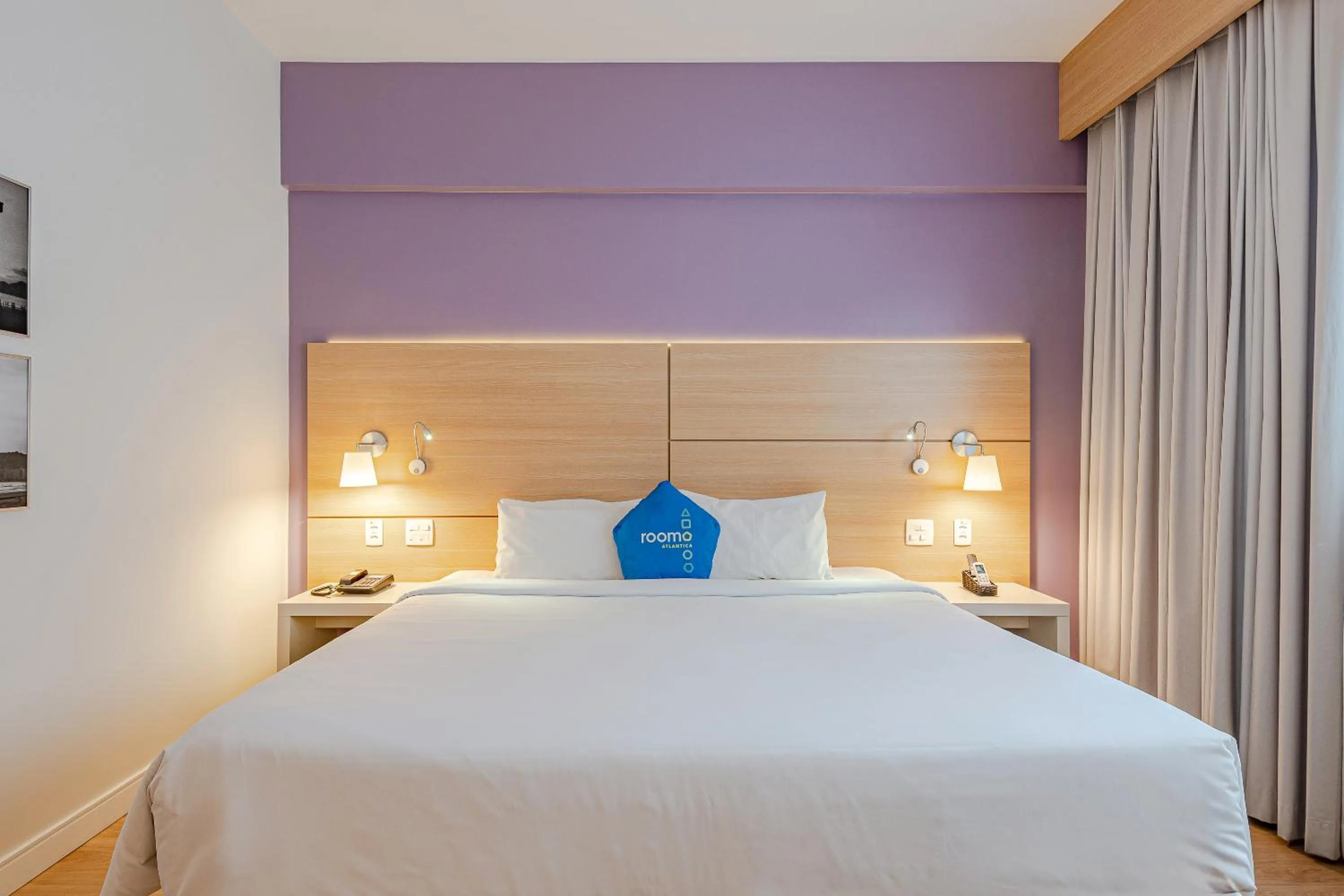 Bed in Roomo Transamerica Santos Gonzaga