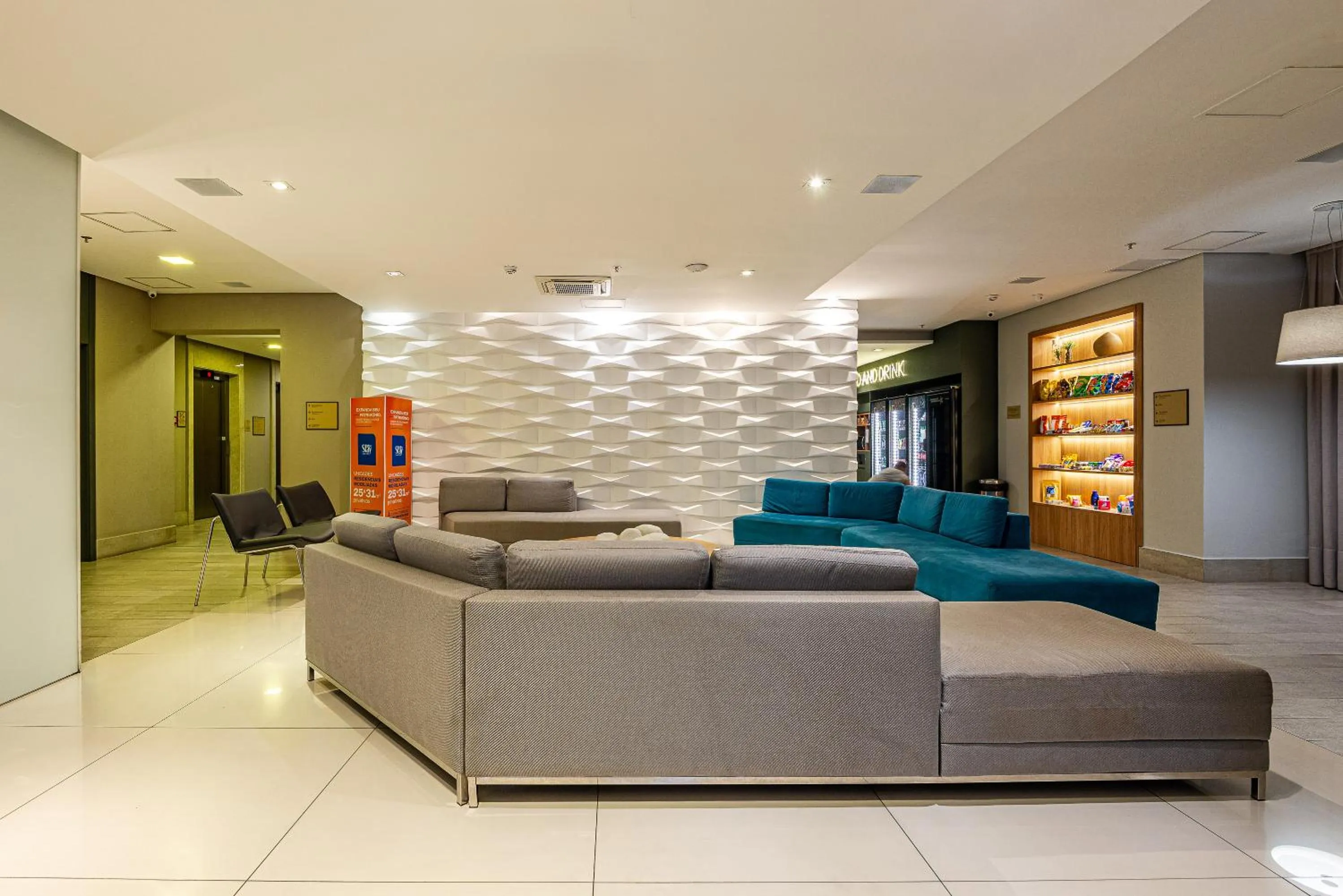 Lobby or reception in Roomo Transamerica Santos Gonzaga