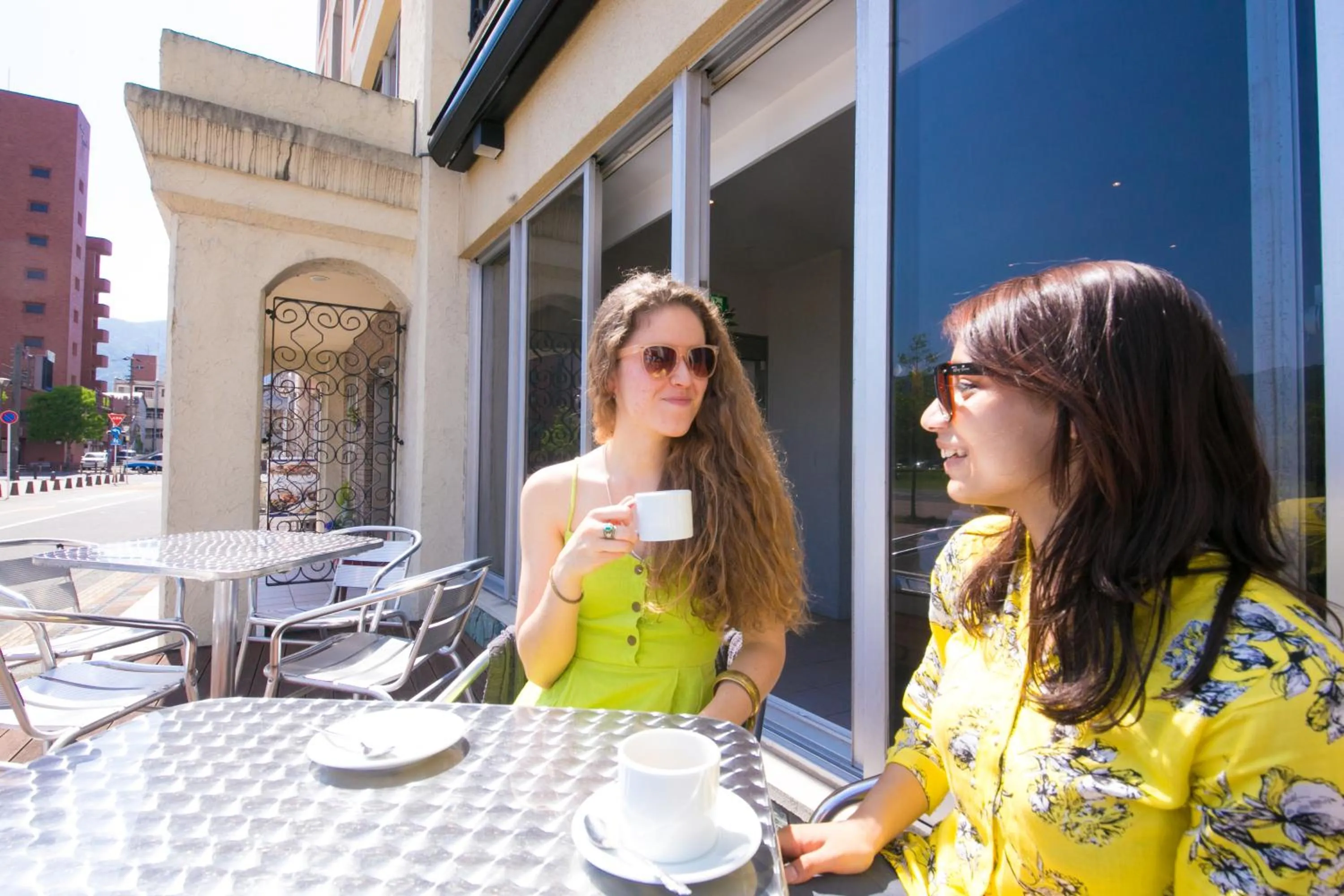 People in Hotel Aile