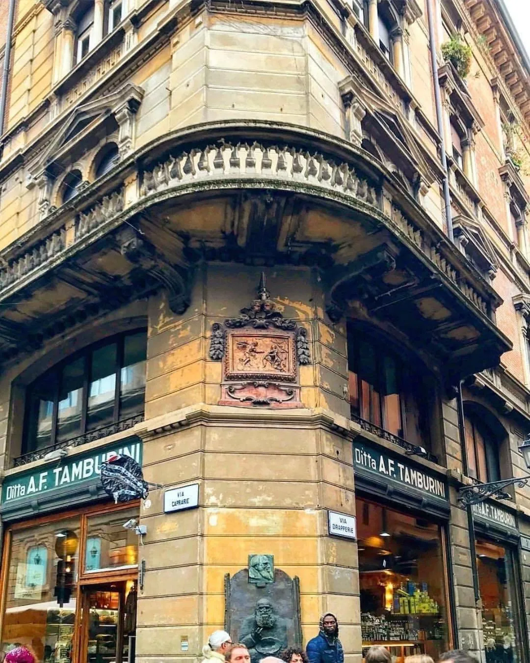 Shopping Area in Casa Salbego R&B