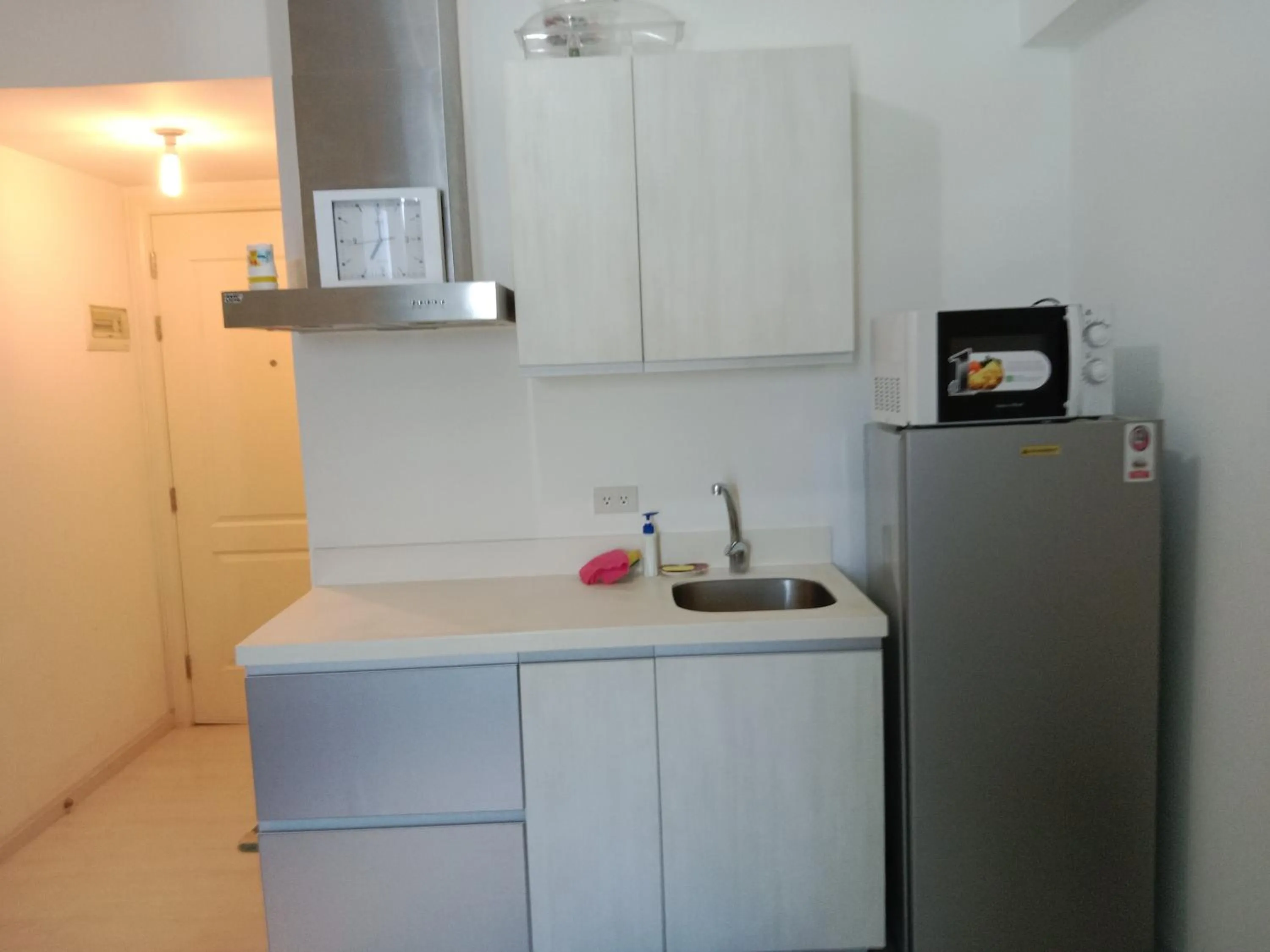 Azure Residences by Van Florendo