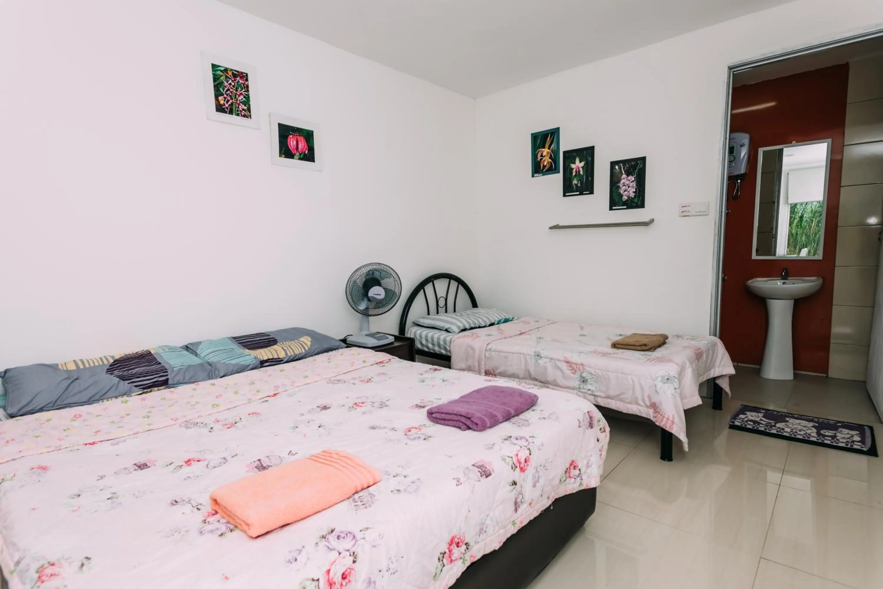 Semi-D Room 1 ( 3 Adults )  in Amazing Grace Lodge