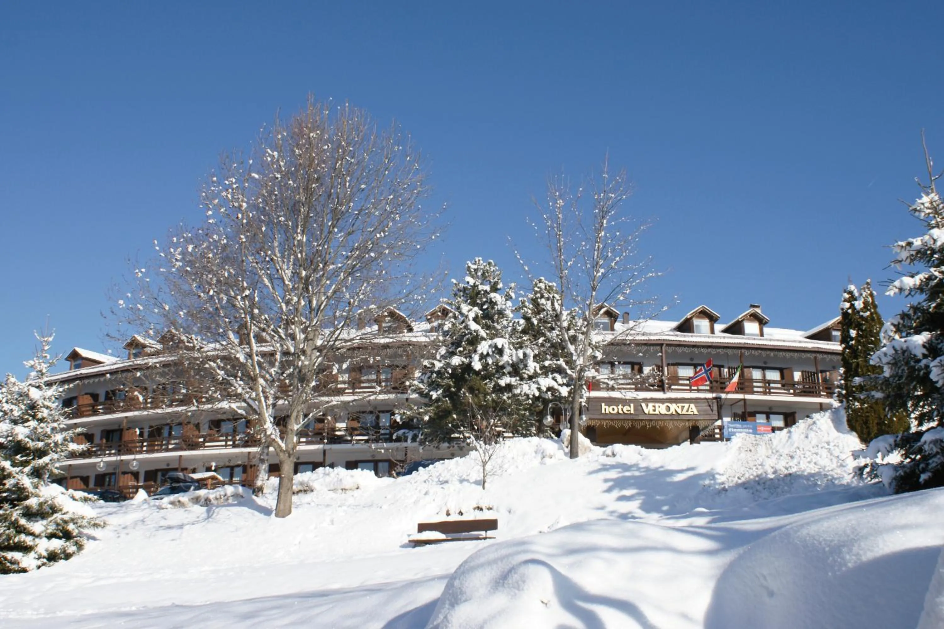 Property building in Veronza Clubresidence