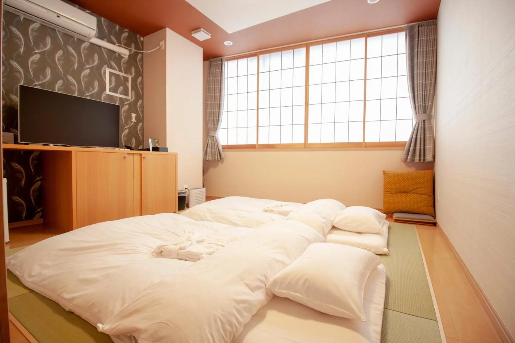 Photo of the whole room, Bed in Nagomi Hotel Nippori