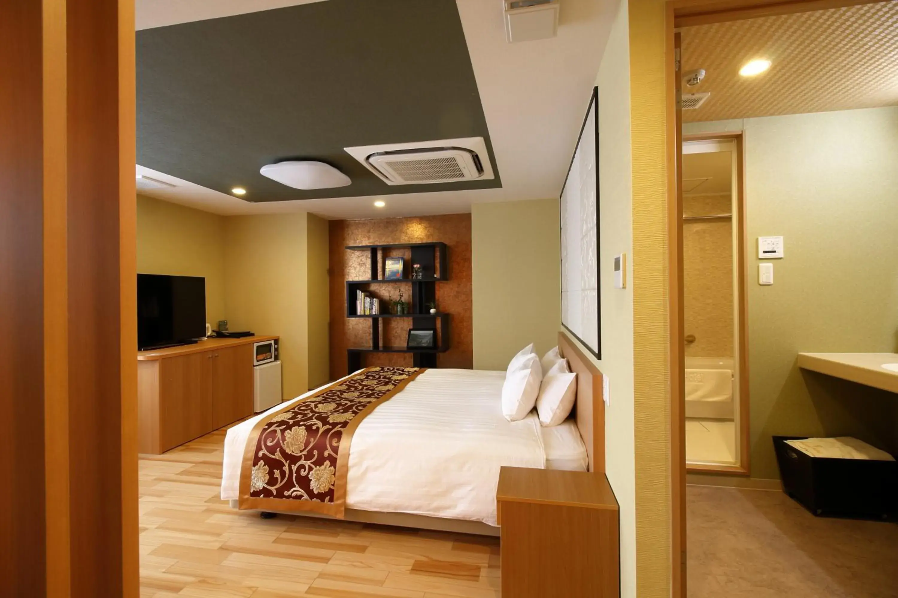 Photo of the whole room, Bed in Nagomi Hotel Nippori Photo of the whole room, Bed in Nagomi Hotel Nippori