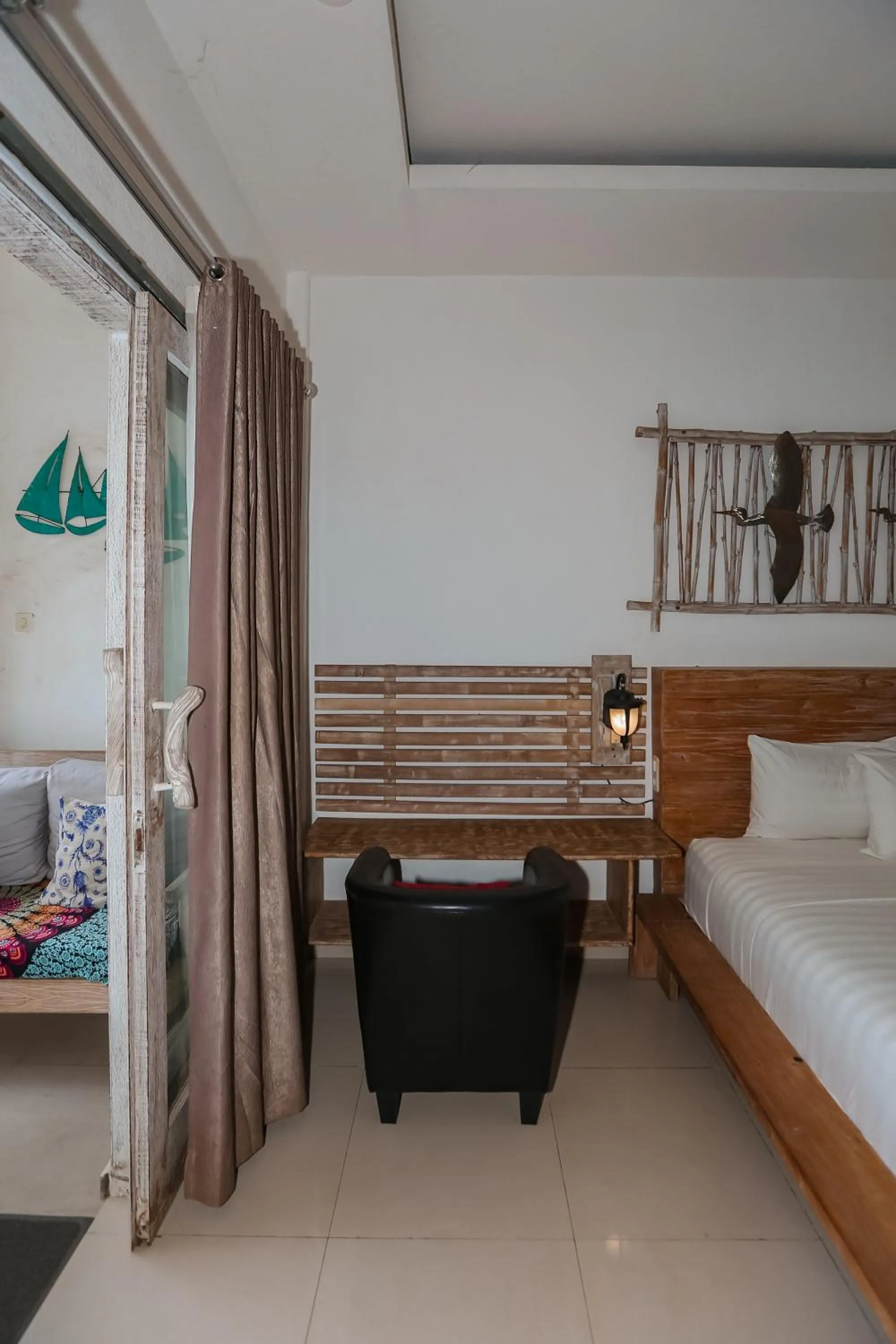 Bed in The 5 Brothers Hotel