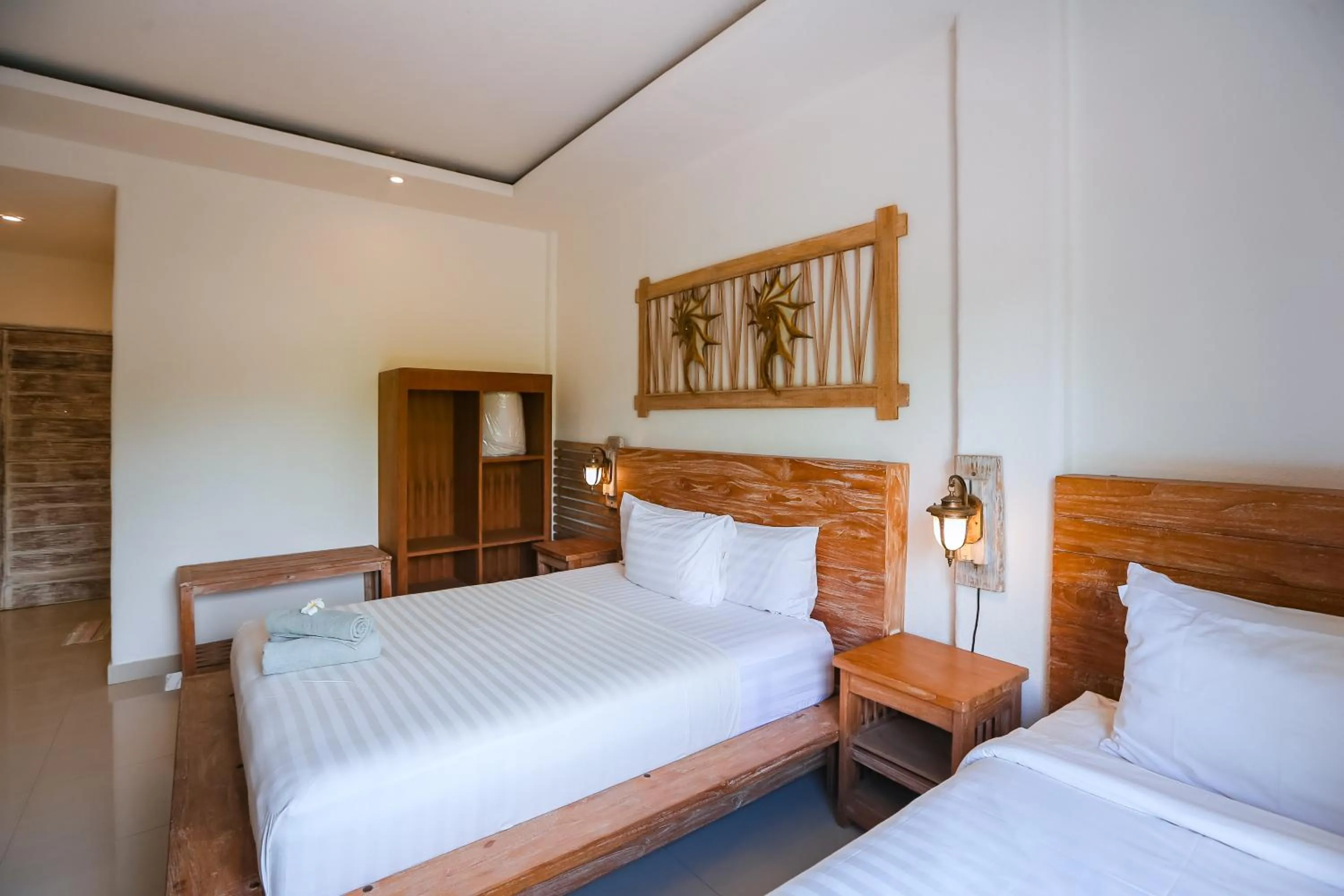 Bed in The 5 Brothers Hotel