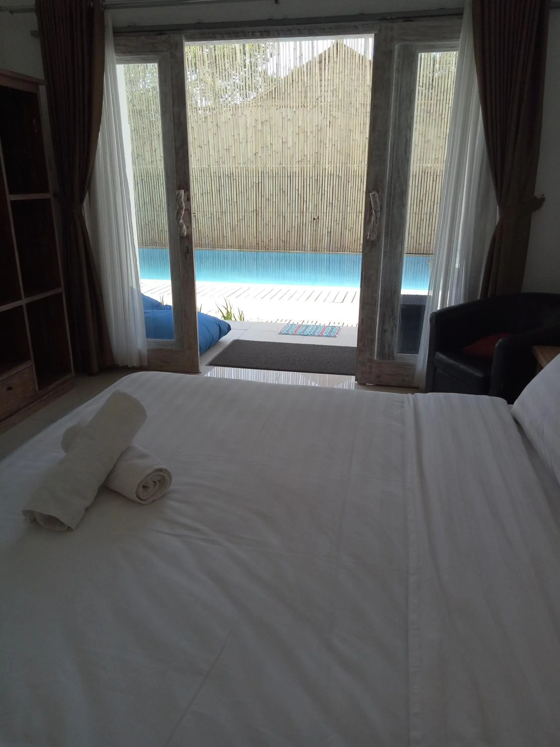 Bedroom, Bed in The 5 Brothers Hotel