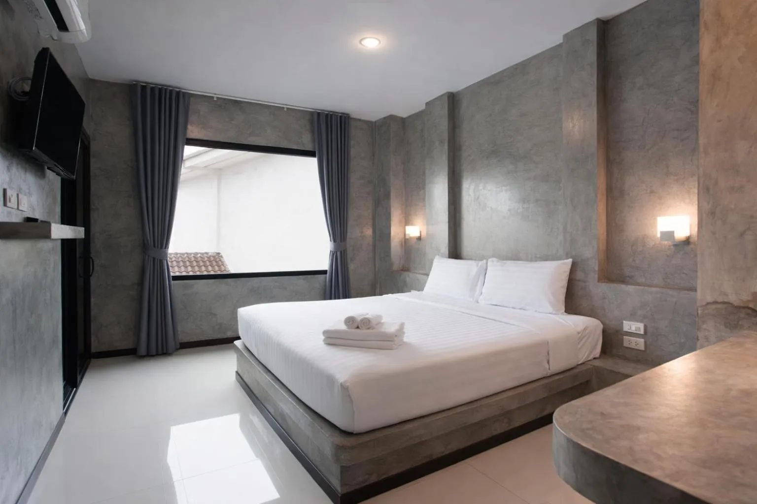 Bedroom, Bed in Ritsurin Boutique Hotel - โรงแรมริทสุริน บูติค