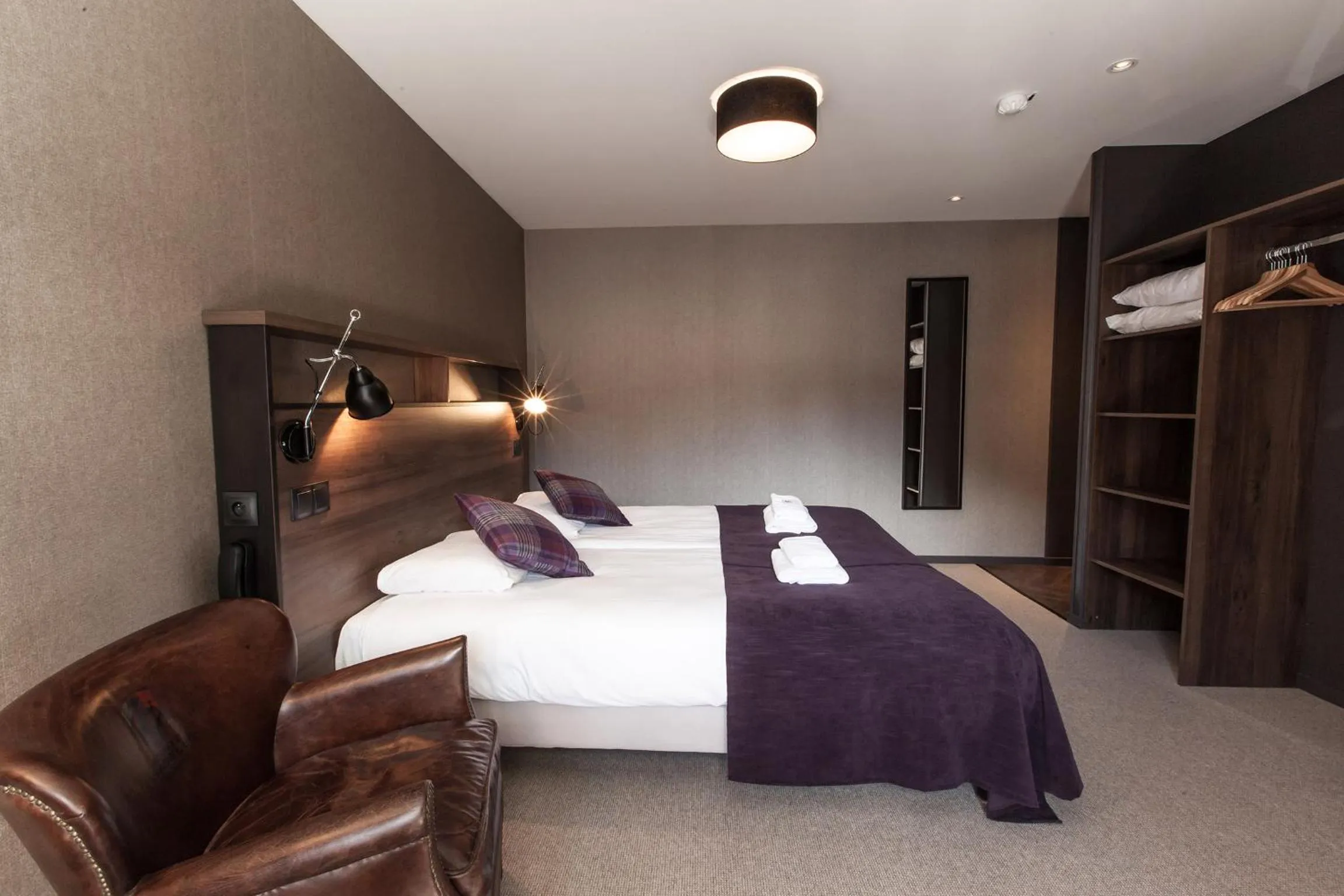 Bedroom, Bed in Pointe Isabelle