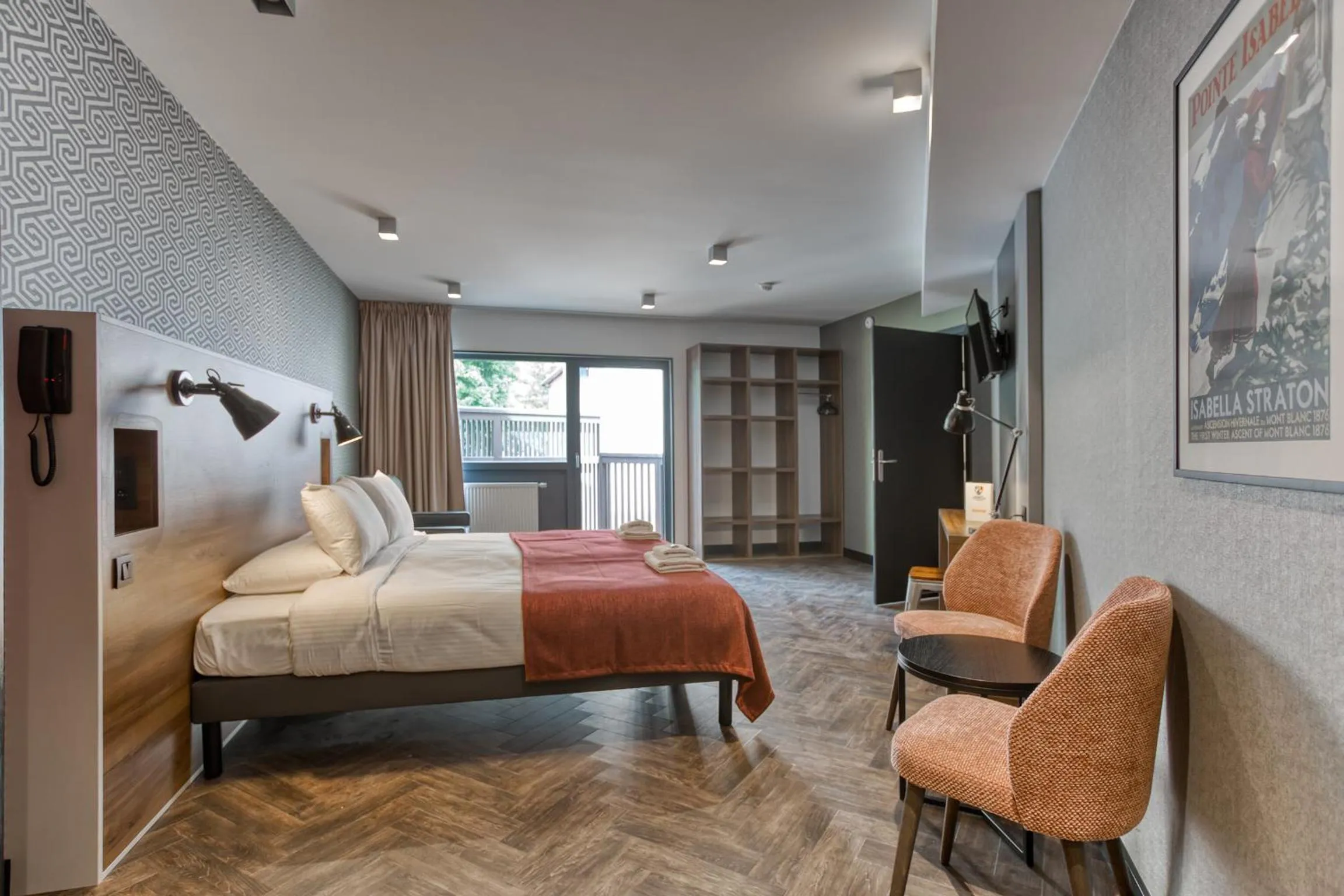 Photo of the whole room, Bed in Pointe Isabelle