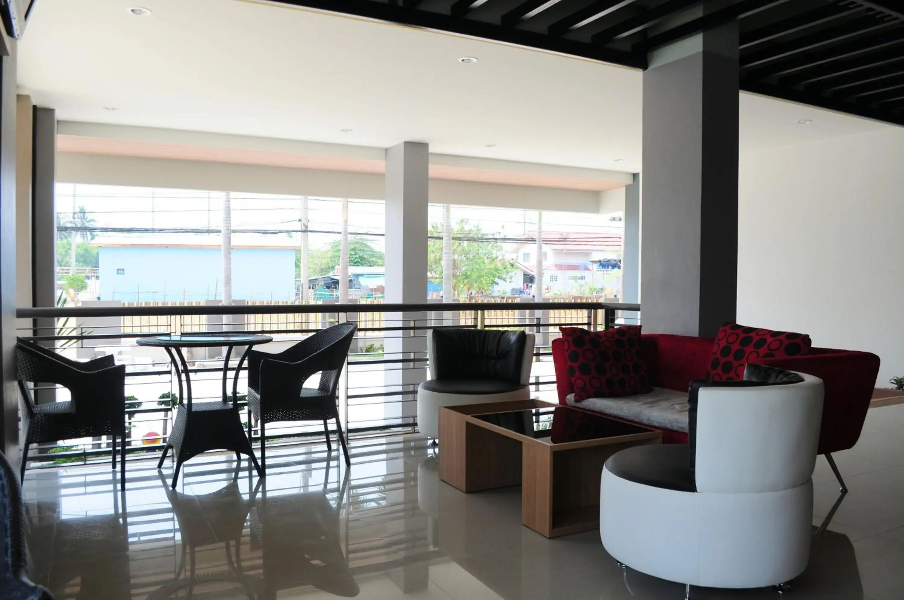 Property building in Paru Ville Property building in Paru Ville