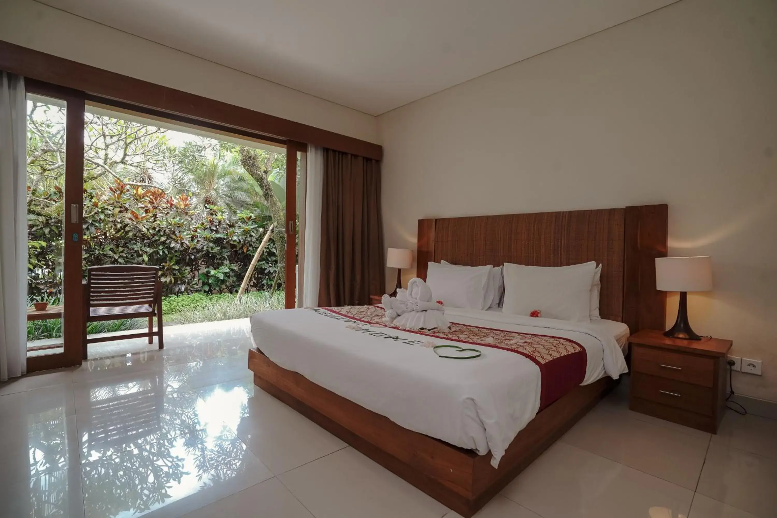 Bed in Pertiwi Resort & Spa Bed in Pertiwi Resort & Spa