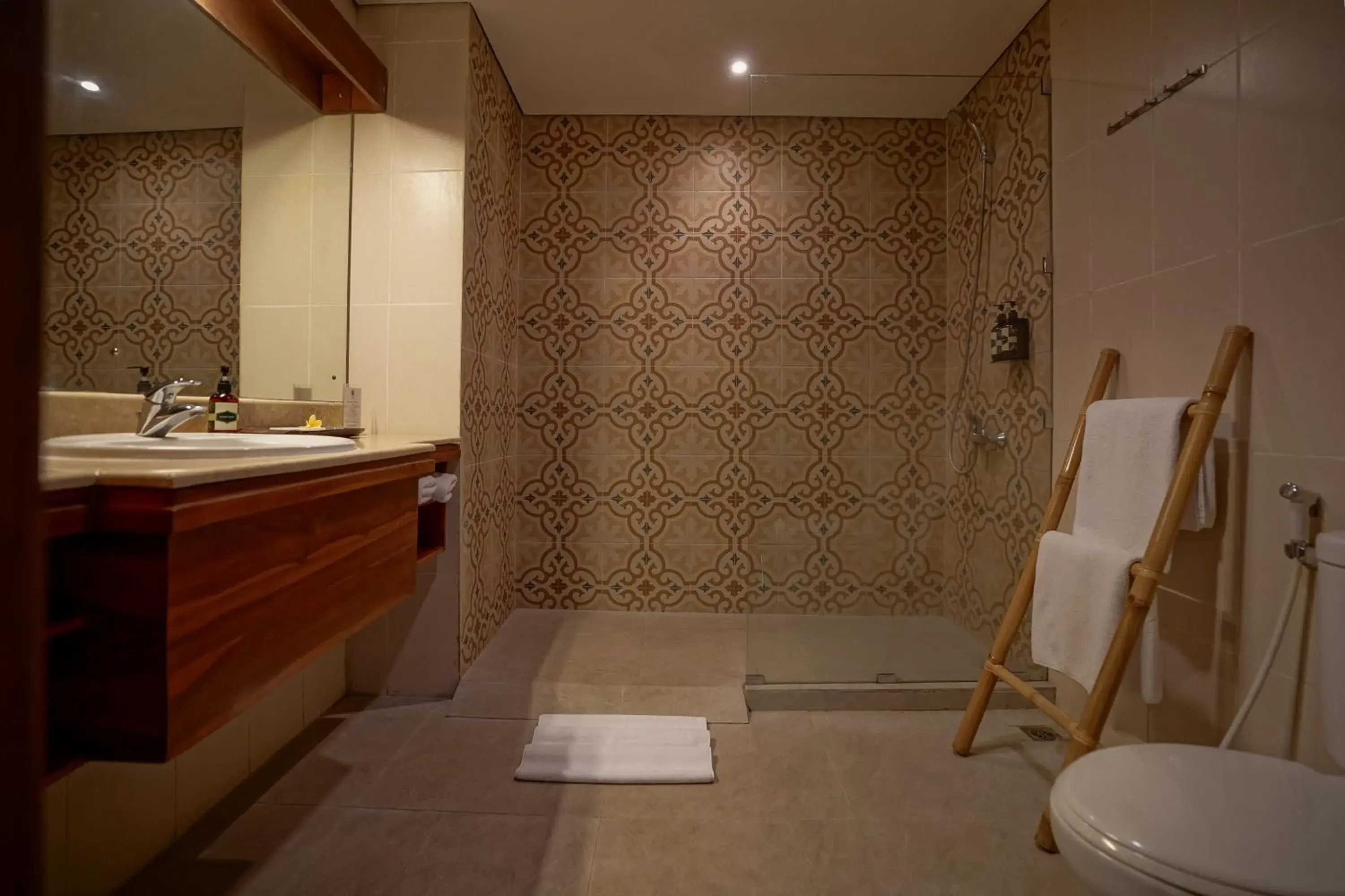Deluxe Double or Twin Room - single occupancy in Pertiwi Resort & Spa Deluxe Double or Twin Room - single occupancy in Pertiwi Resort & Spa