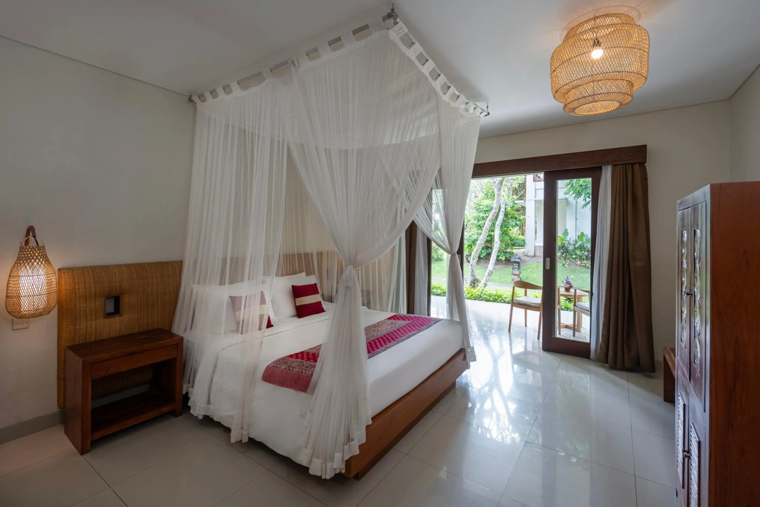 Bedroom, Bed in Pertiwi Resort & Spa