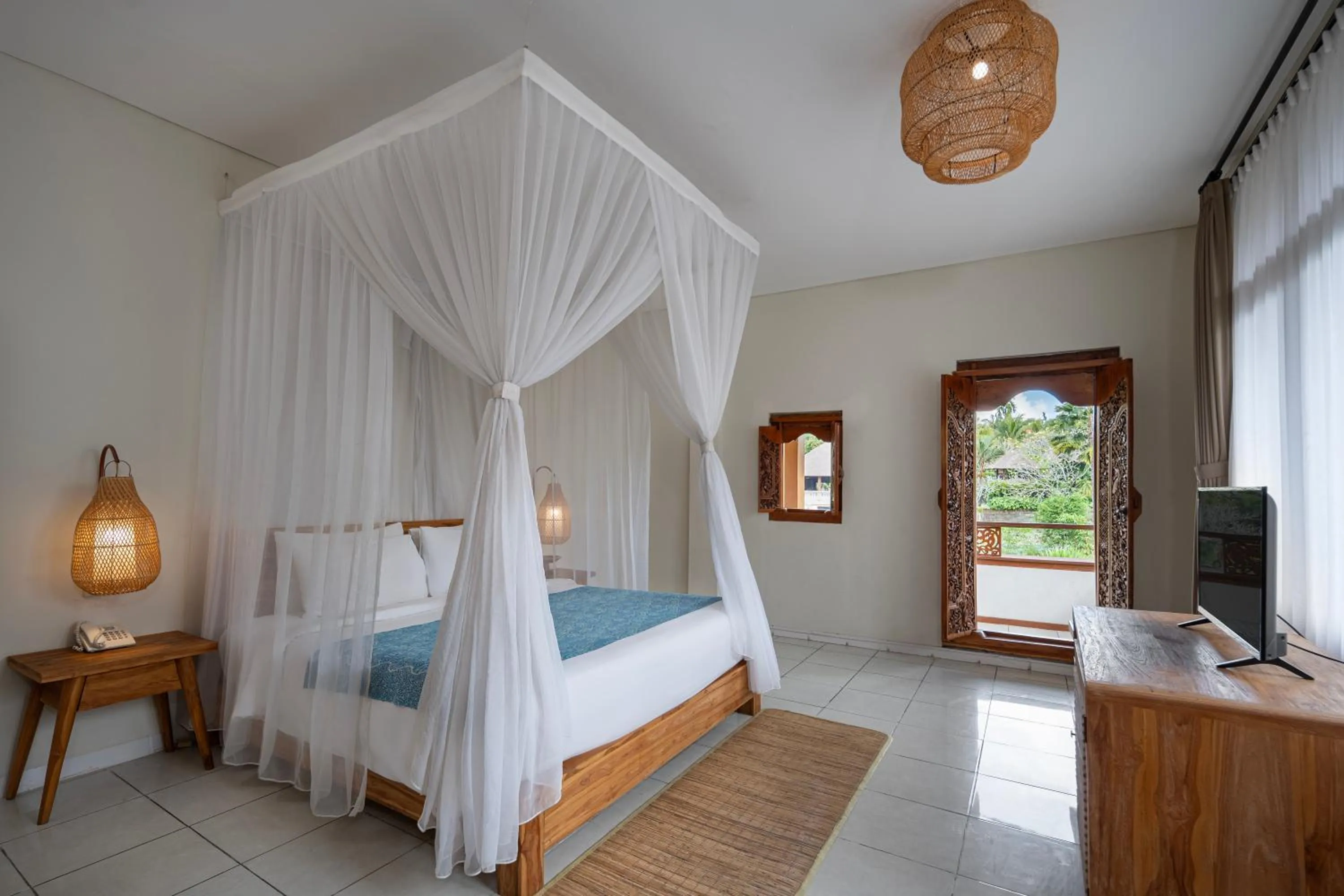 Bedroom, Bed in Pertiwi Resort & Spa