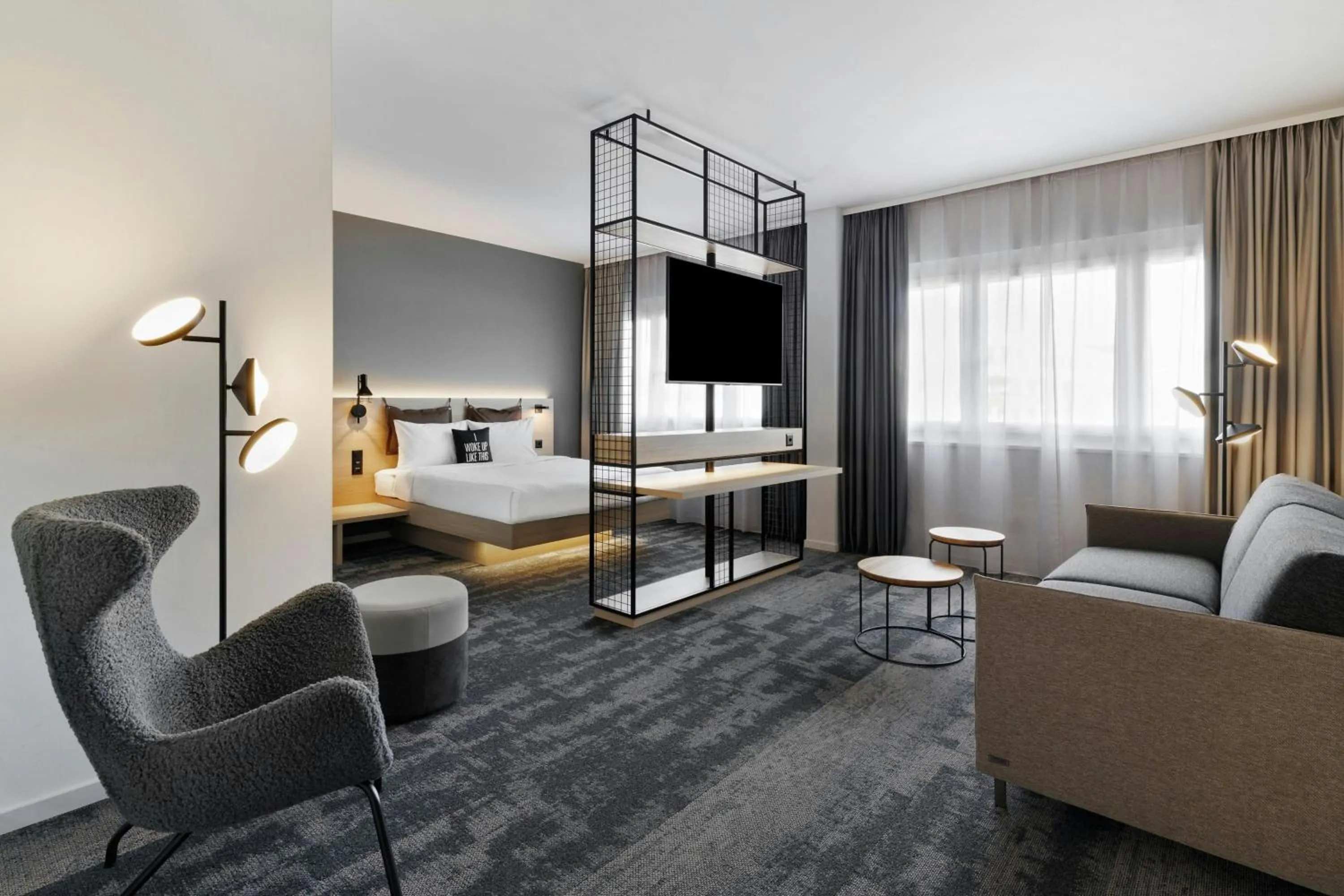 Photo of the whole room, Bed in Moxy Zurich