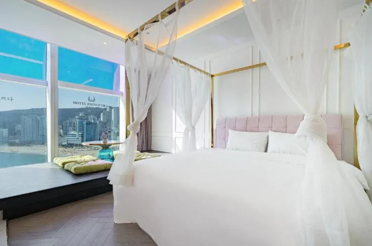 Bed in Gwangalli Hotel primavera in Busan