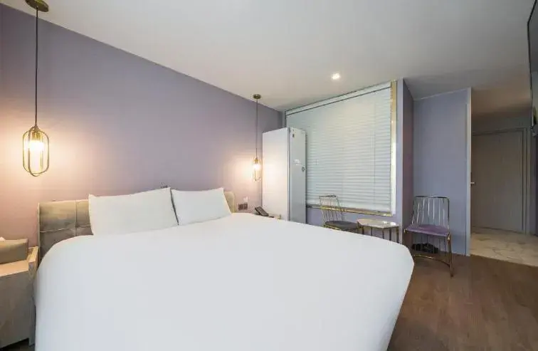 Bed in Gwangalli Hotel primavera in Busan Bed in Gwangalli Hotel primavera in Busan