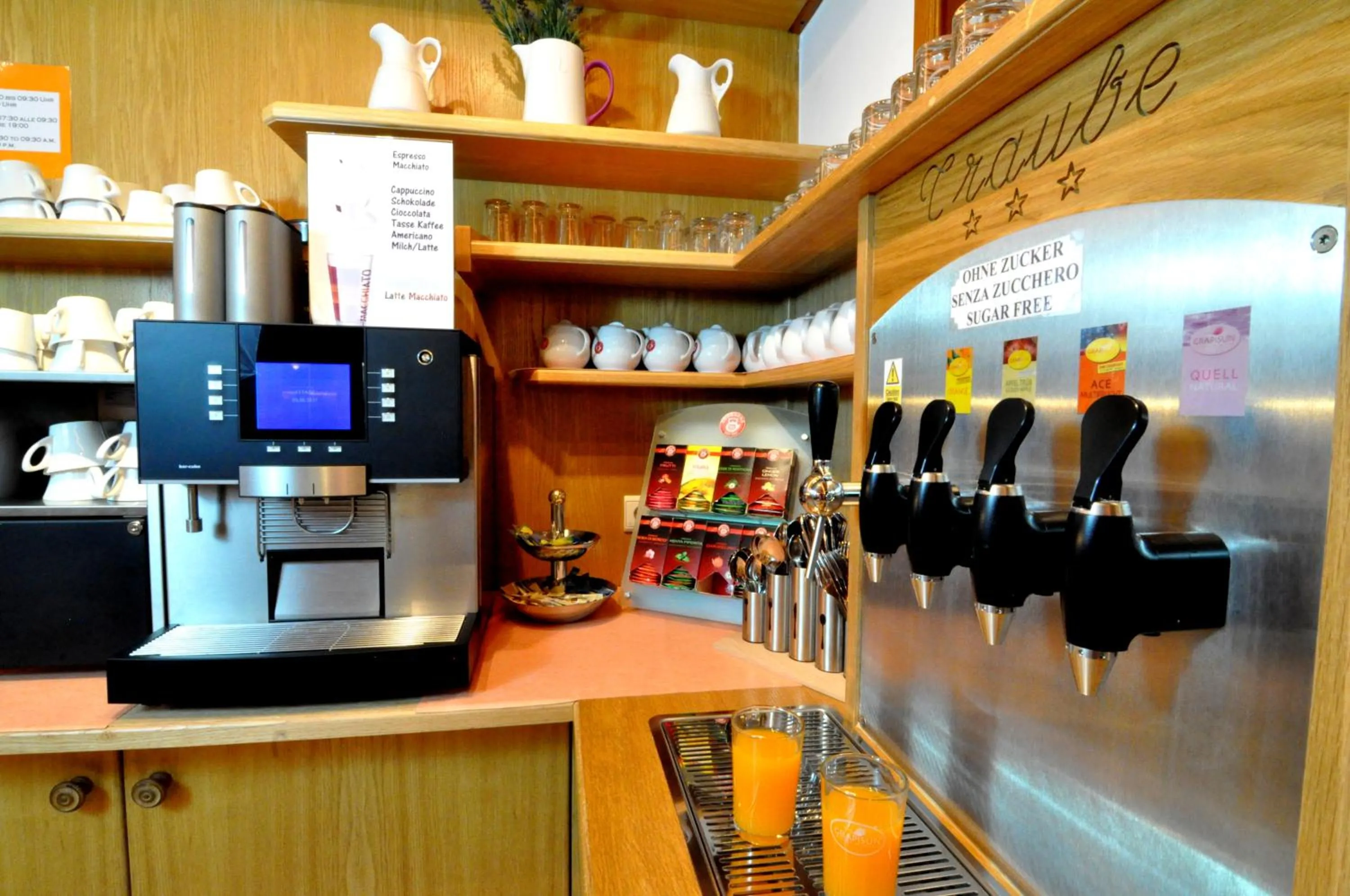 Restaurant/places to eat in Hotel Traube - Stelvio