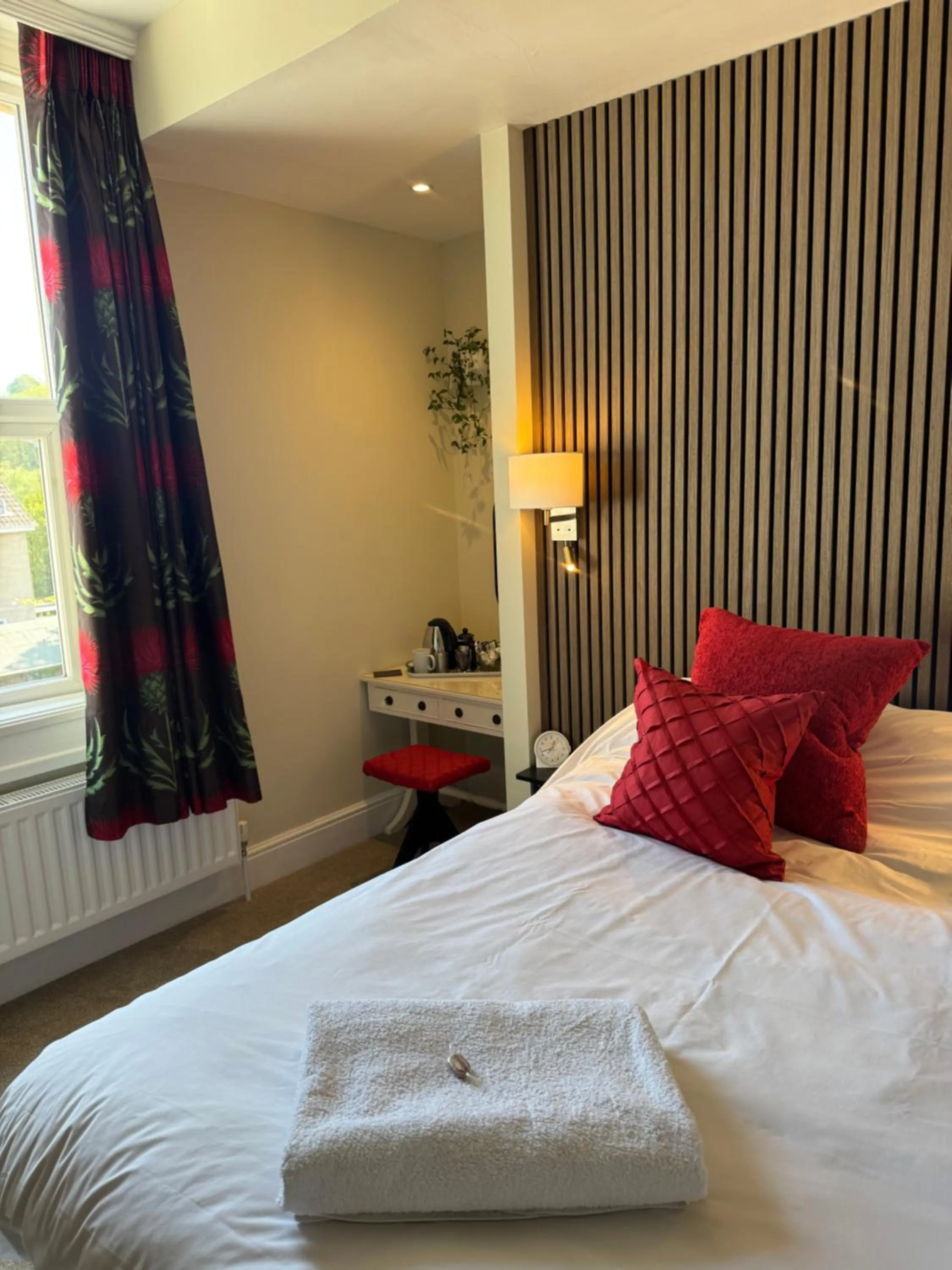 Bed in Devonshire House