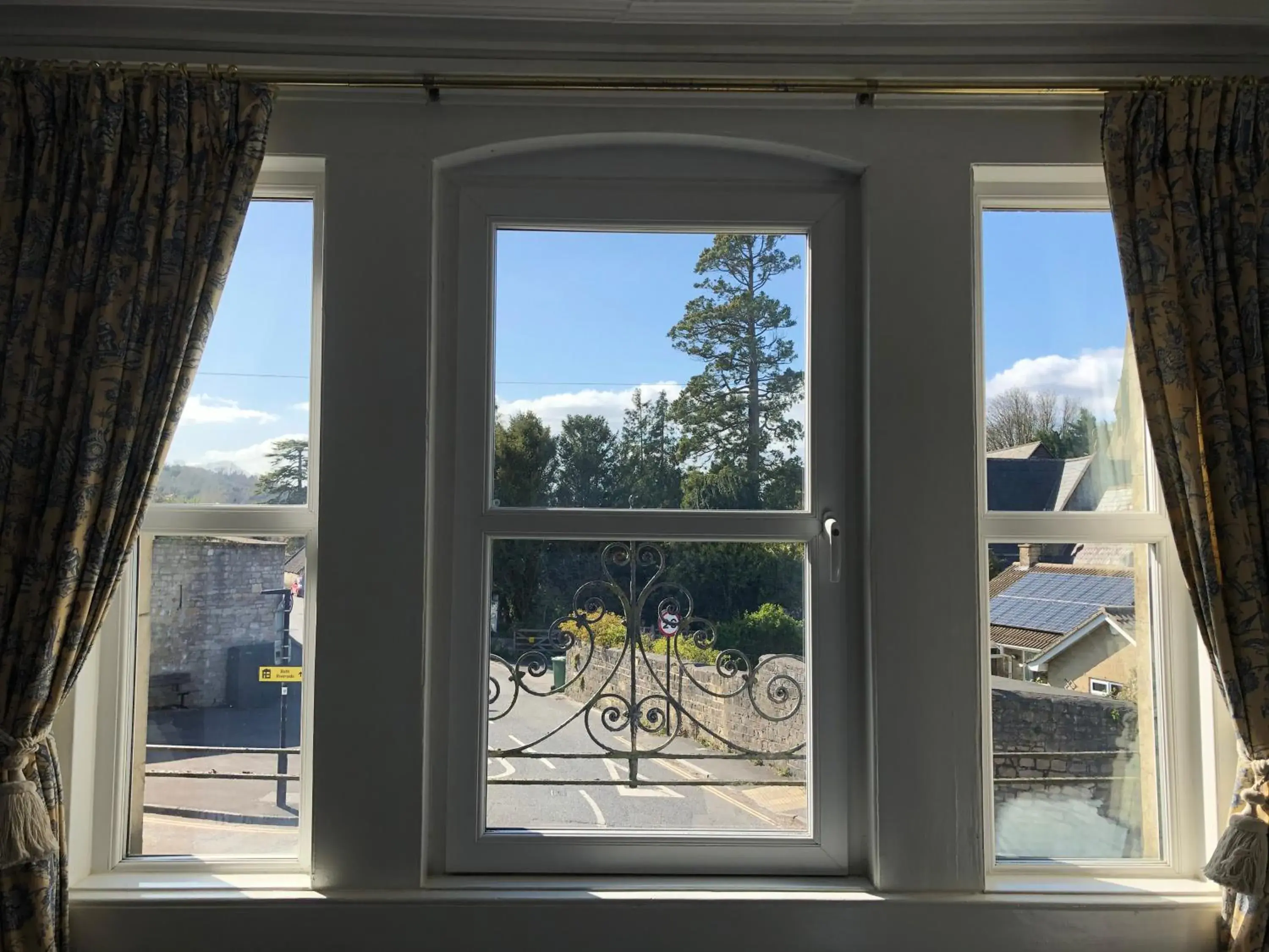 Superior Double or Twin Room - single occupancy in Devonshire House Superior Double or Twin Room - single occupancy in Devonshire House