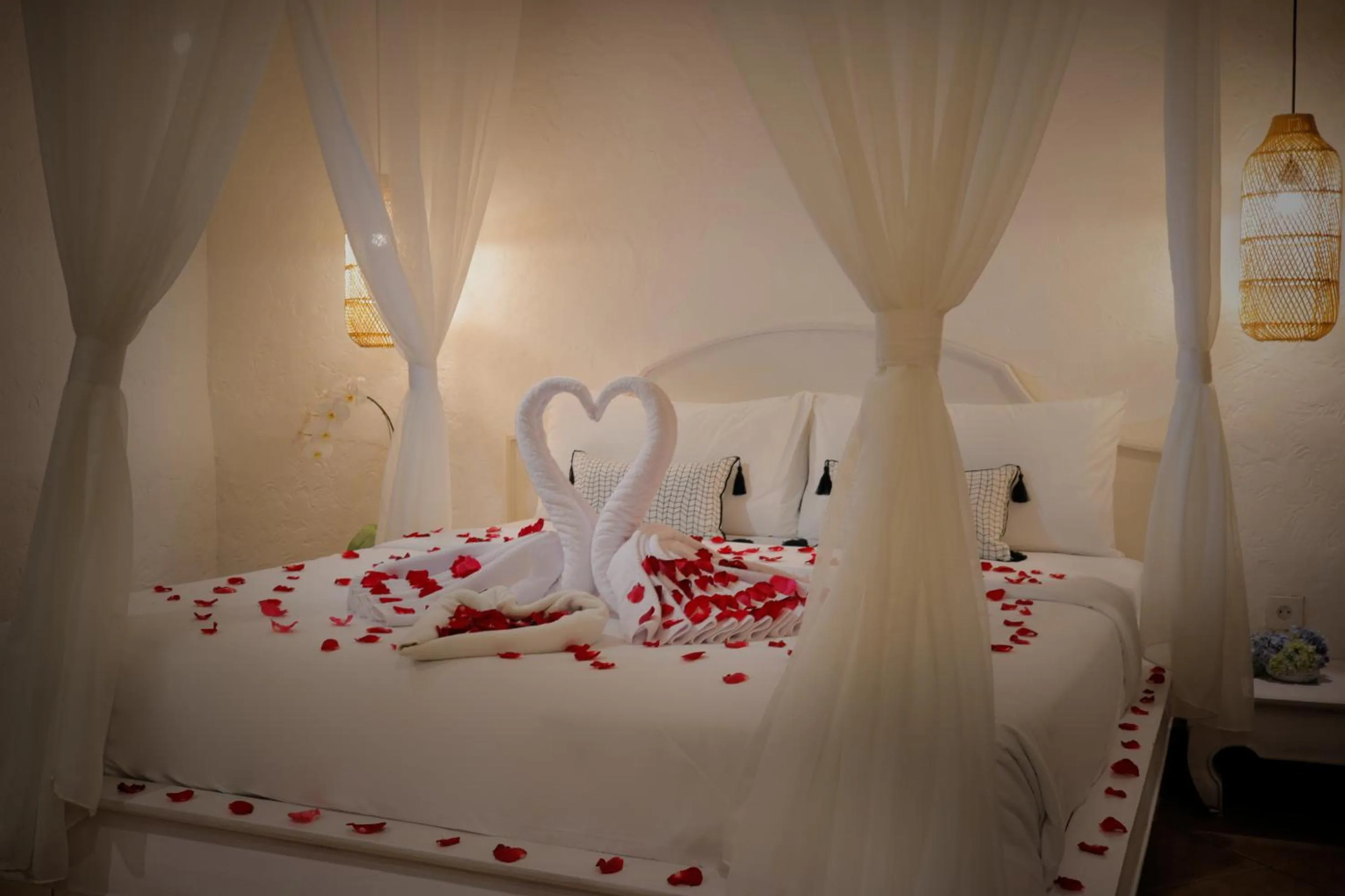 Bedroom, Bed in Singgah Villas Seminyak